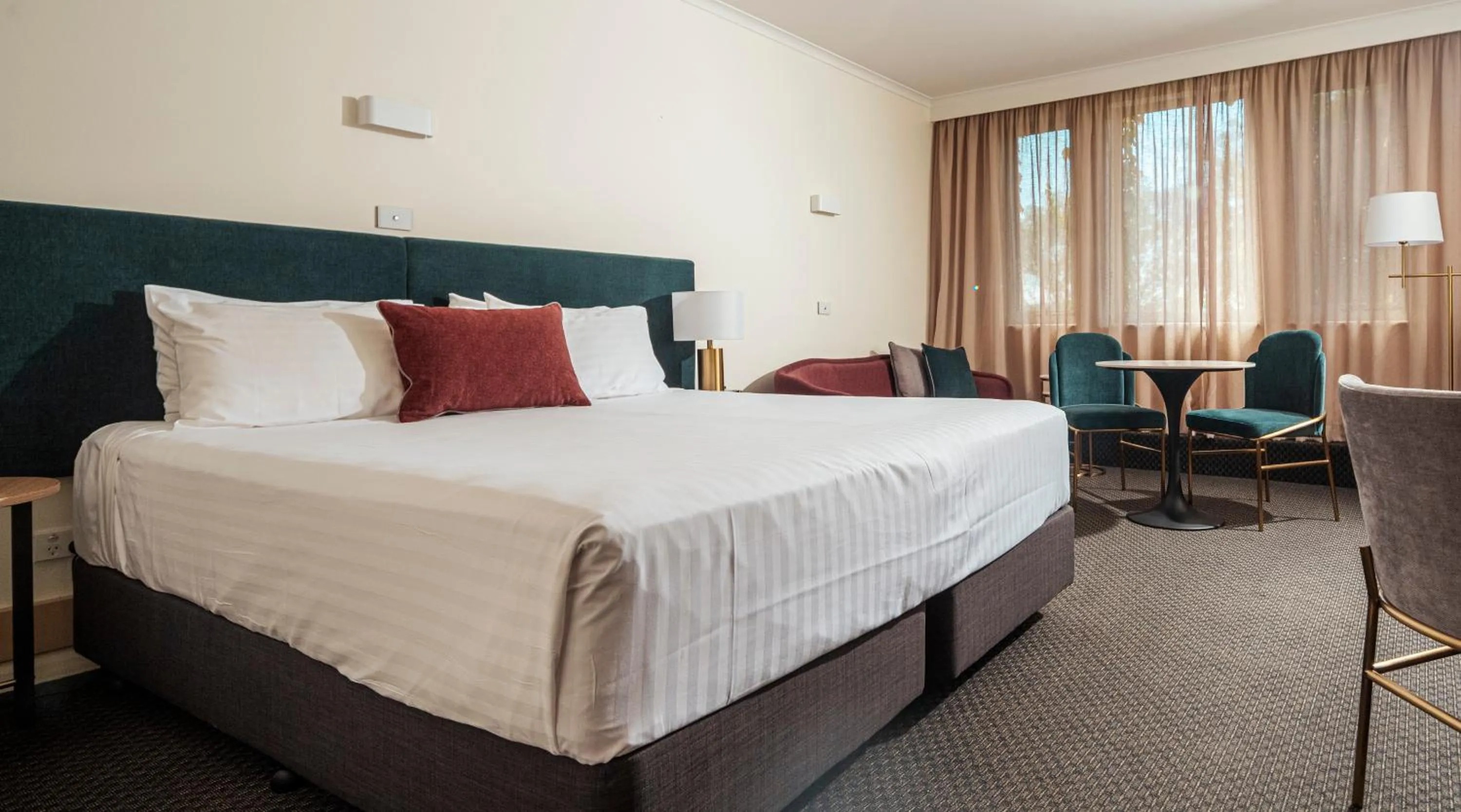 Bed in Lenna Of Hobart