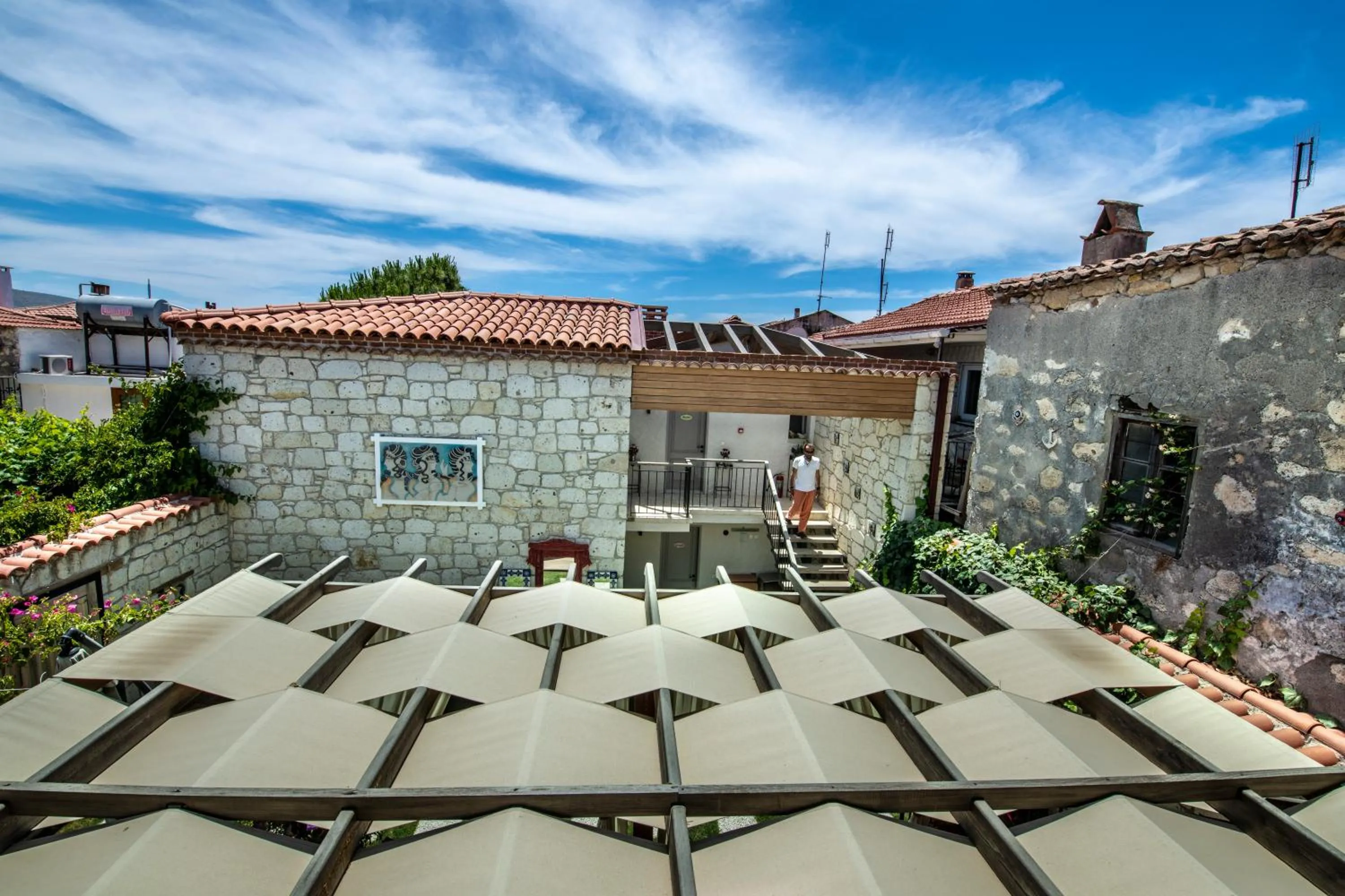 On site in Çona Otel