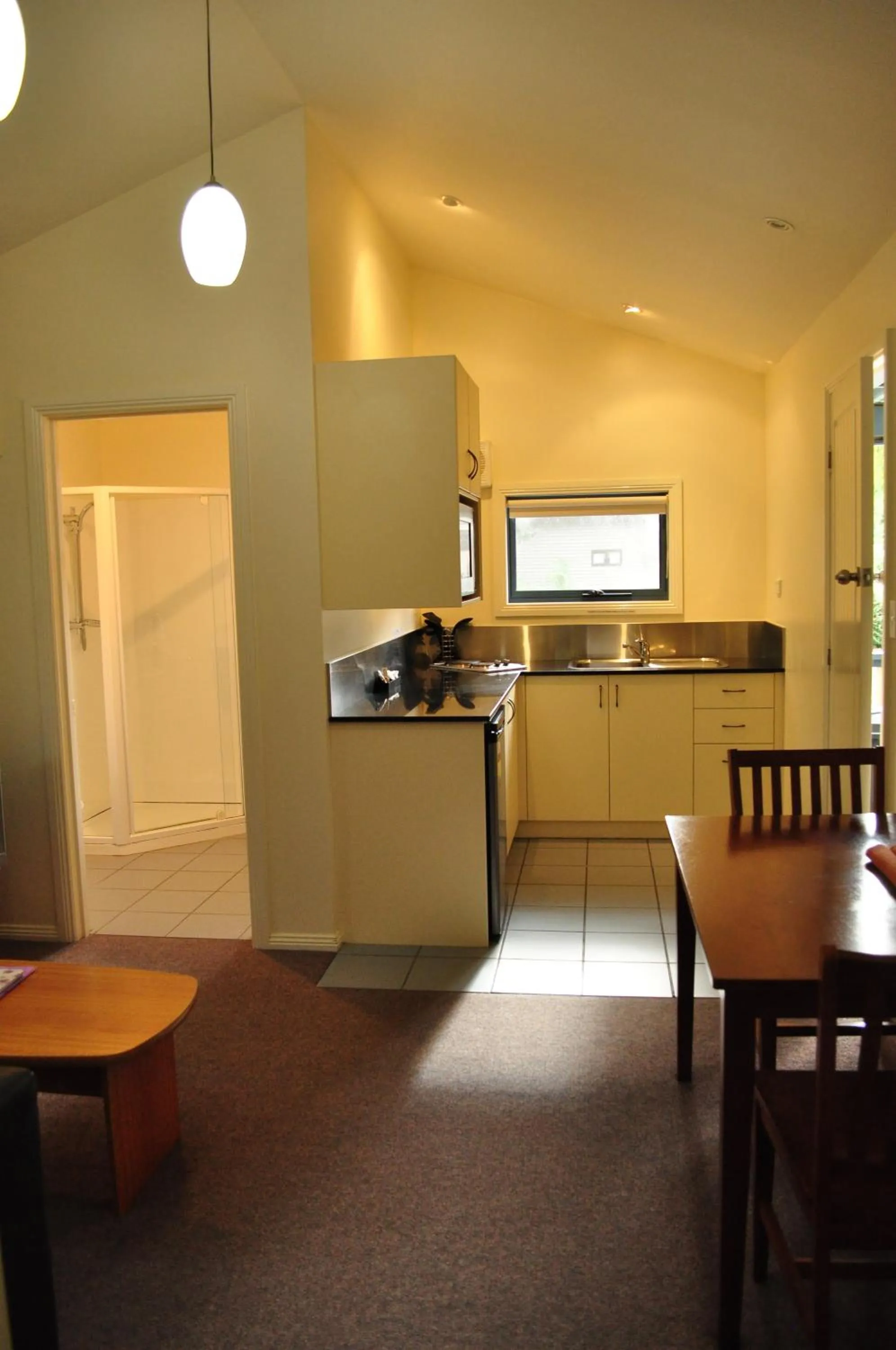 Day in Strahan Retreat Holiday Park