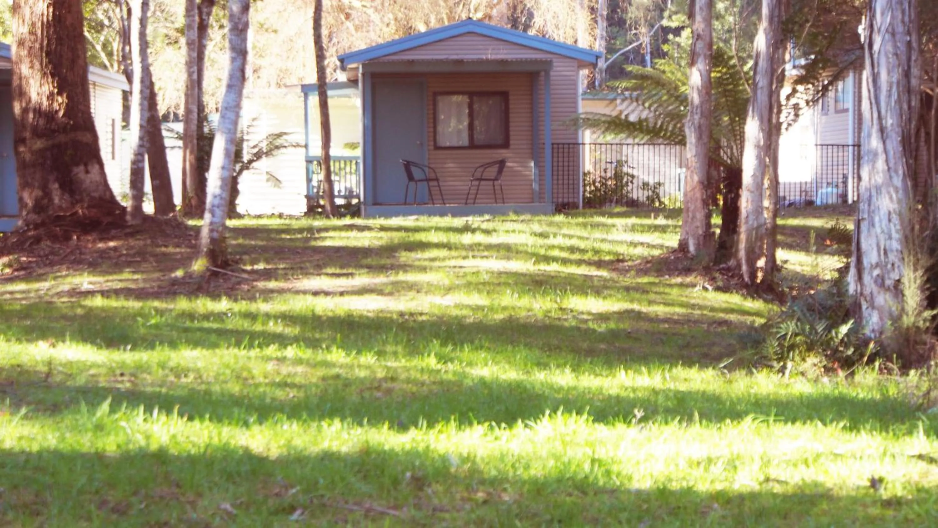 Day in Strahan Retreat Holiday Park