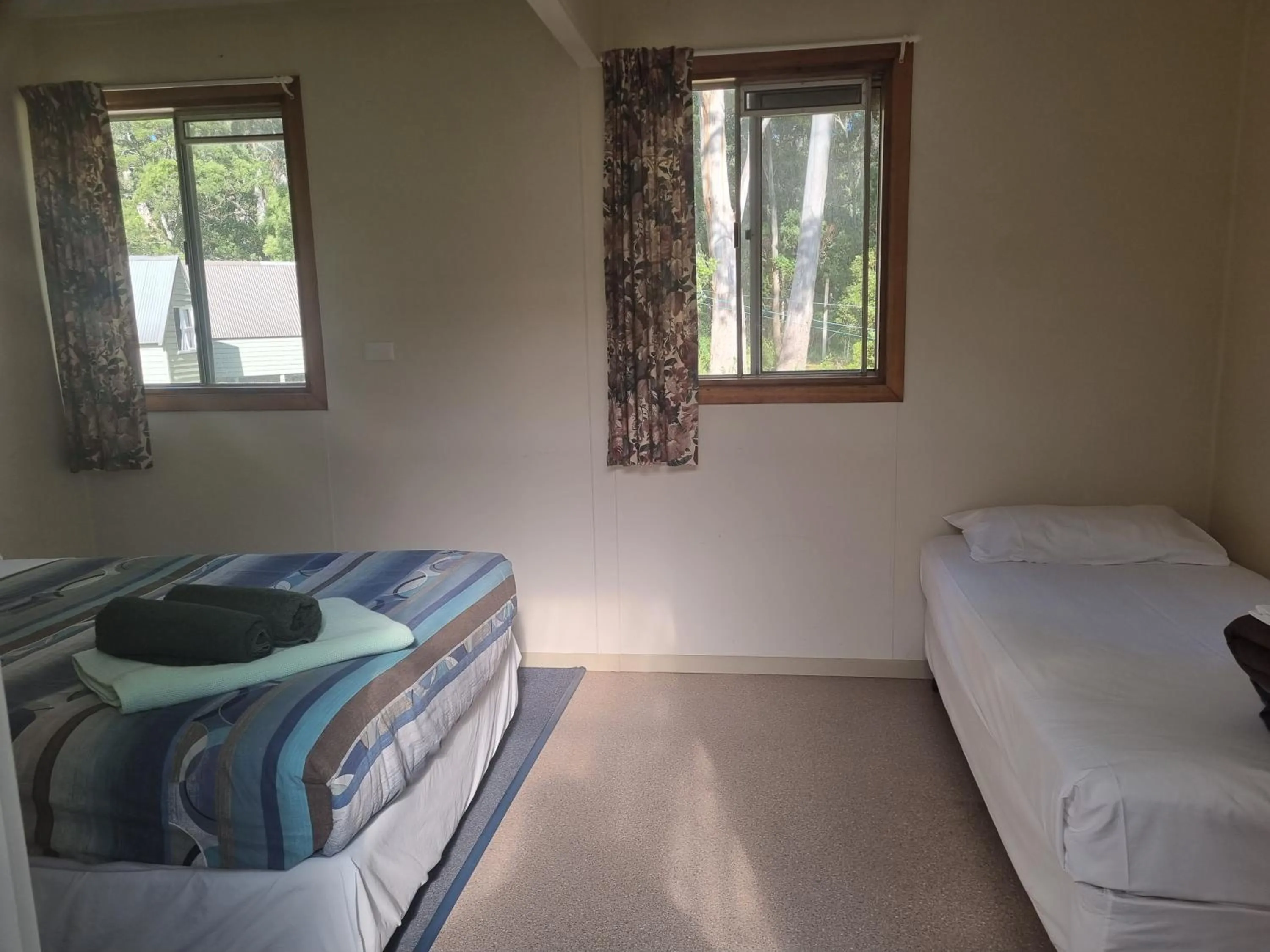 Bed in Strahan Retreat Holiday Park