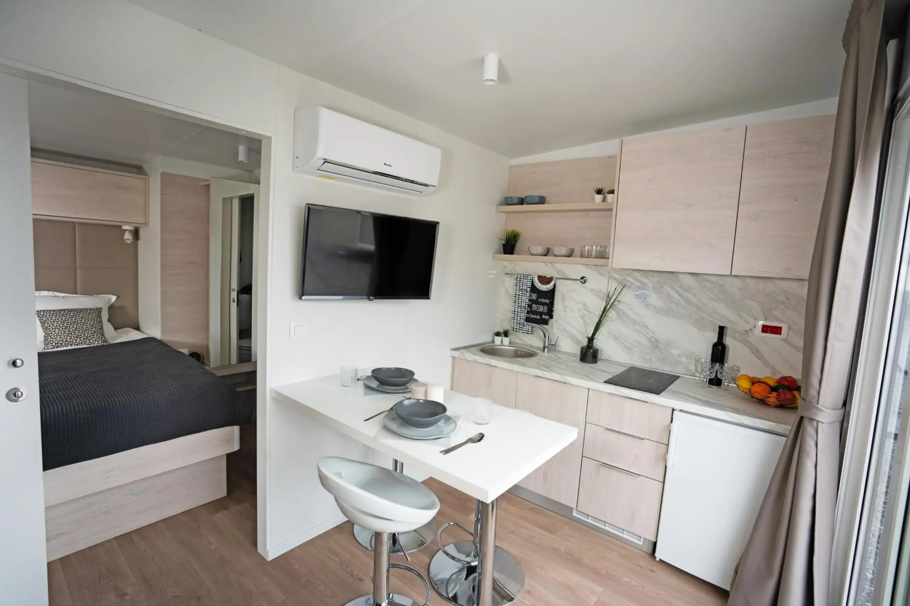 Mobile Home Tris Premium in Lavanda Mobile Homes & Villas Mobile Home Tris Premium in Lavanda Mobile Homes & Villas