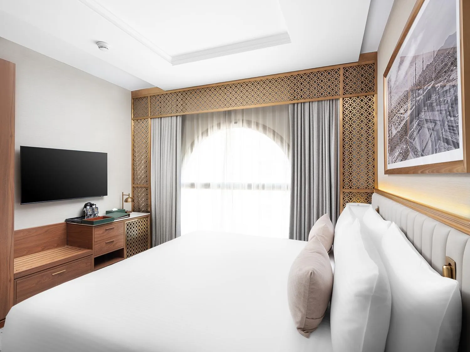 Bed in Elaf Taiba Hotel