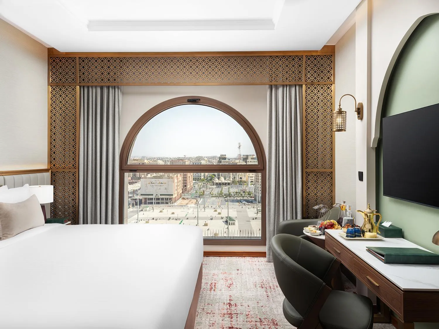 Bed in Elaf Taiba Hotel