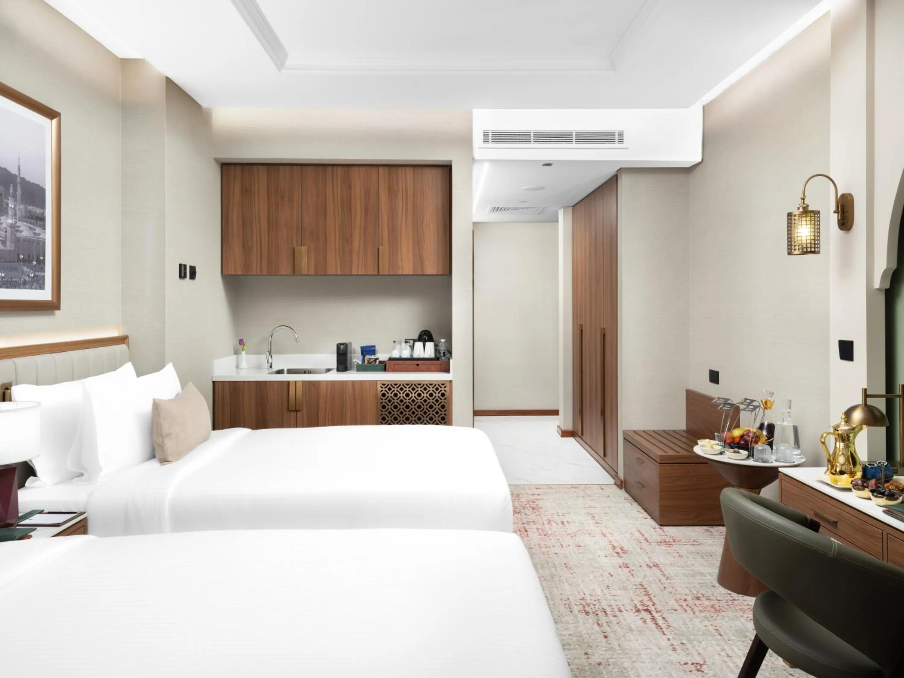 Bedroom, Bed in Elaf Taiba Hotel