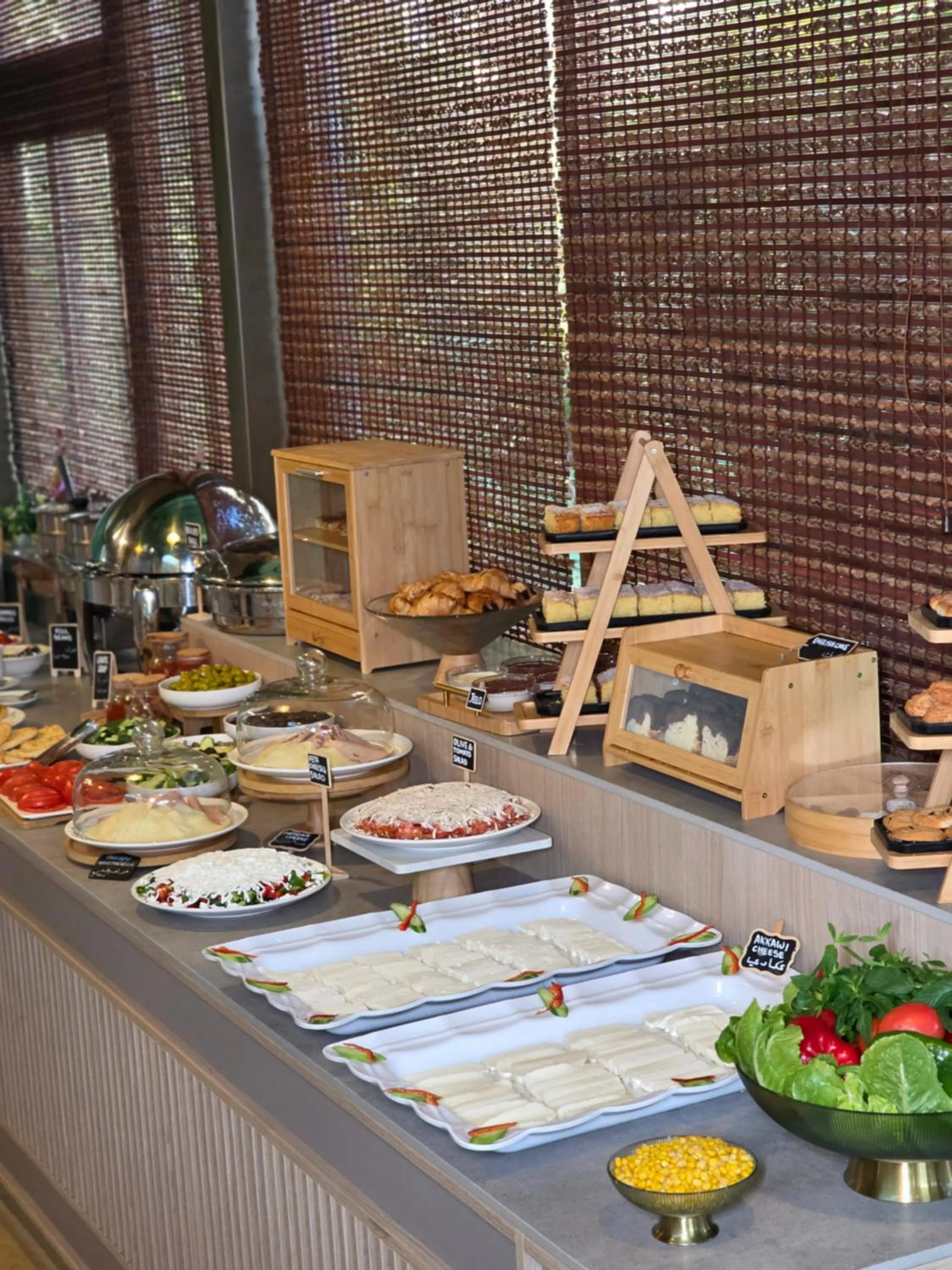 Restaurant/places to eat in Princessa Hotel