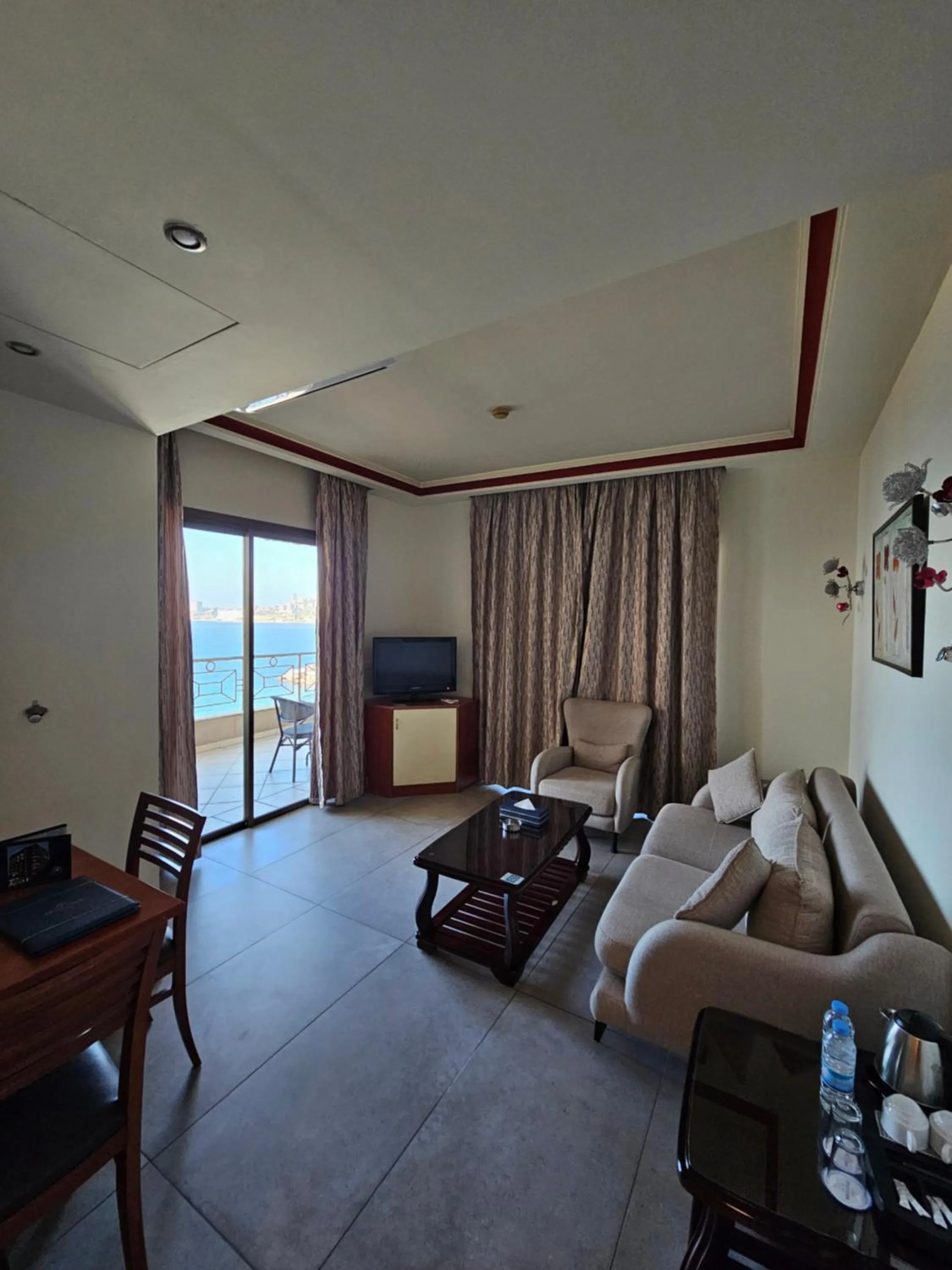 Living room, Bed in Princessa Hotel