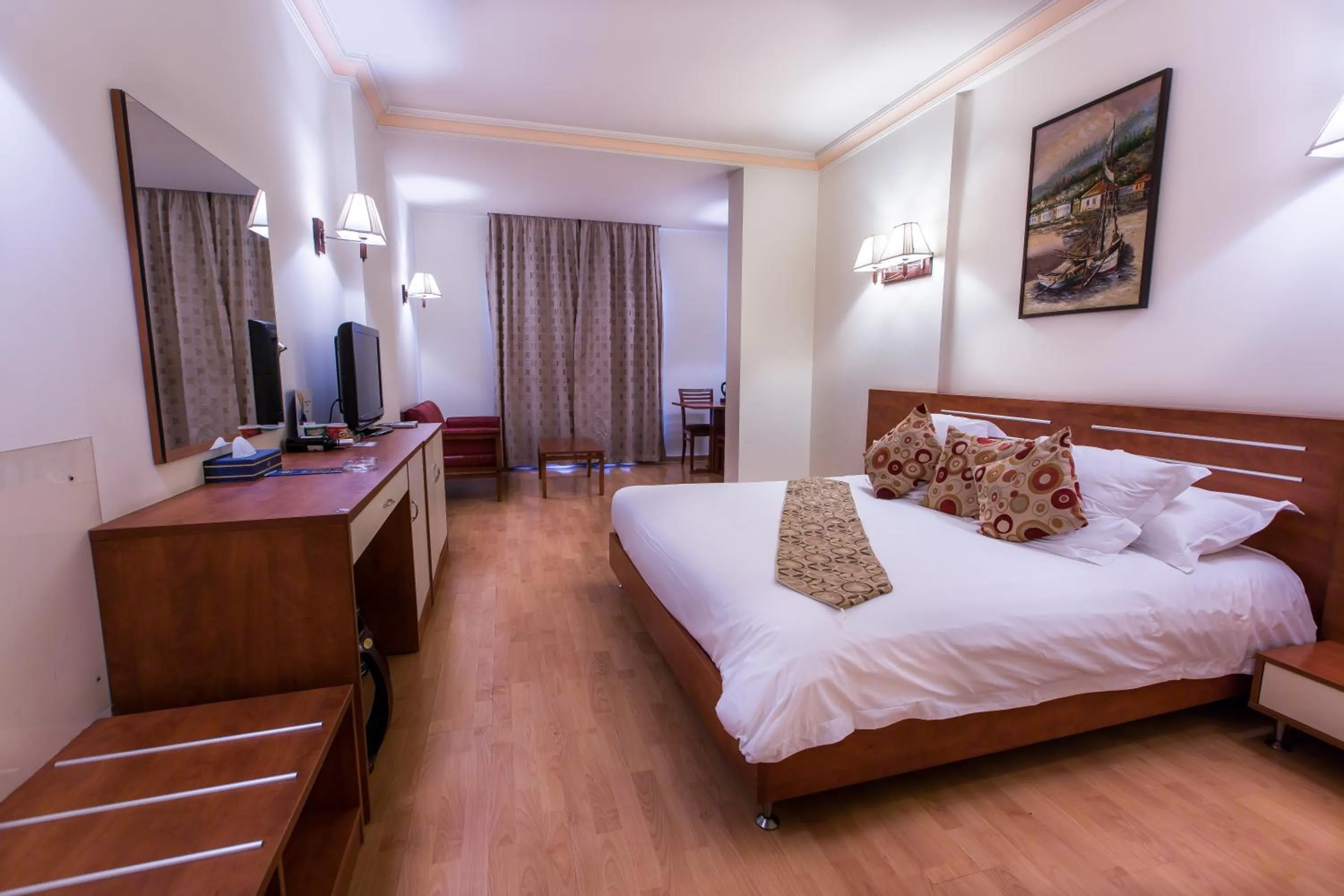 Photo of the whole room, Bed in Princessa Hotel