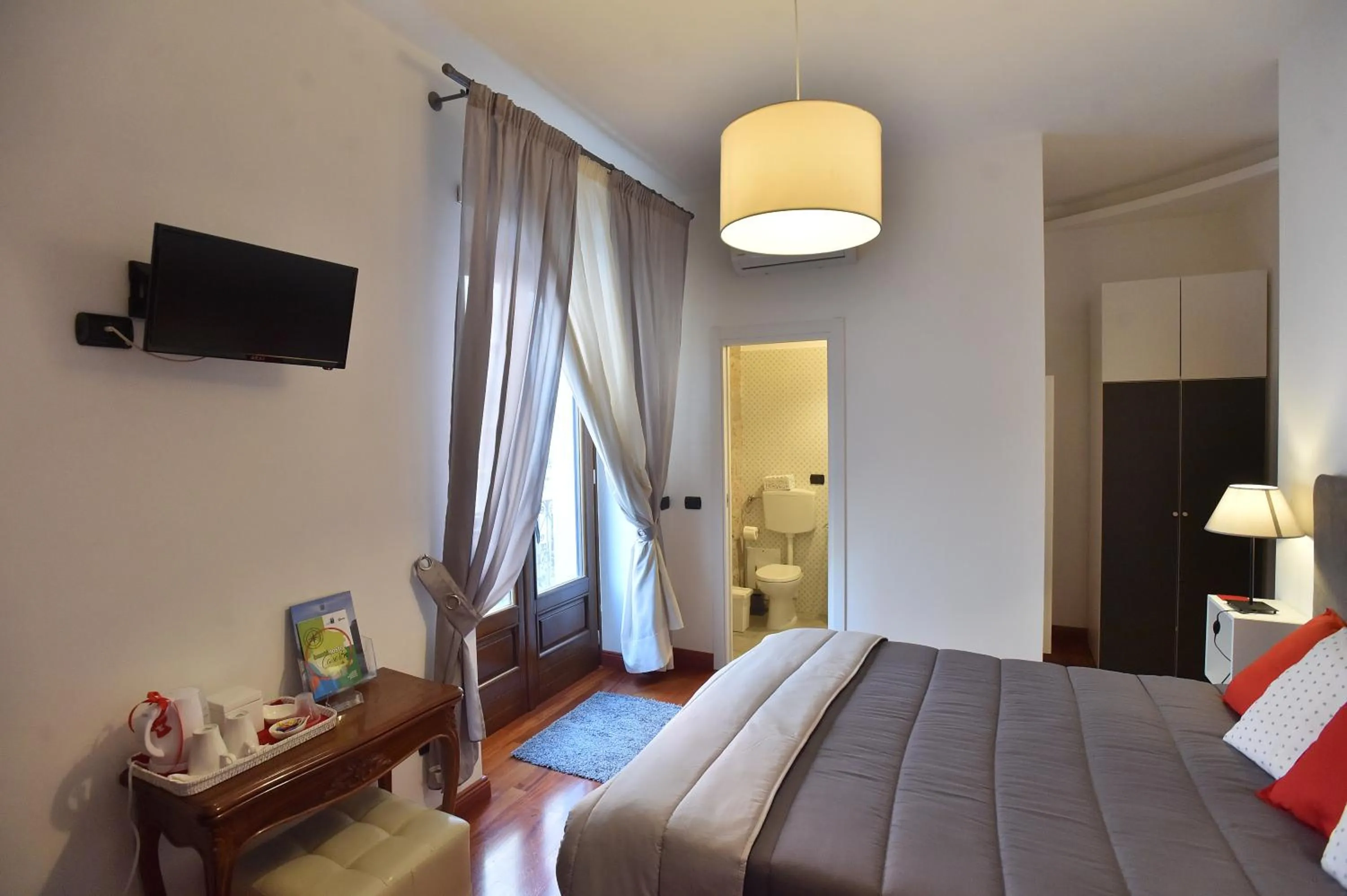 Photo of the whole room, Bed in Residenza D'Epoca B&B Celeste