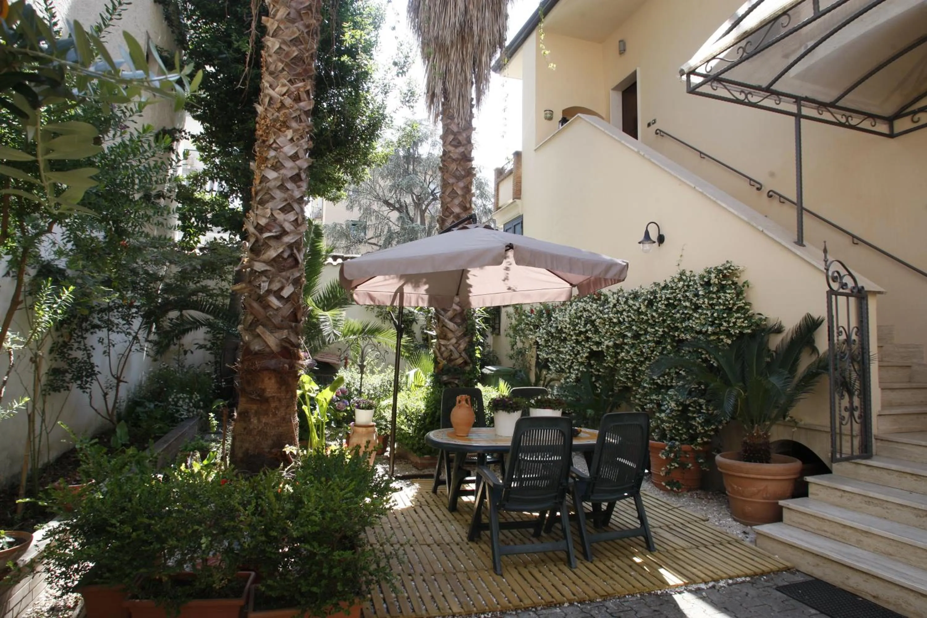 Garden in Residenza D'Epoca B&B Celeste