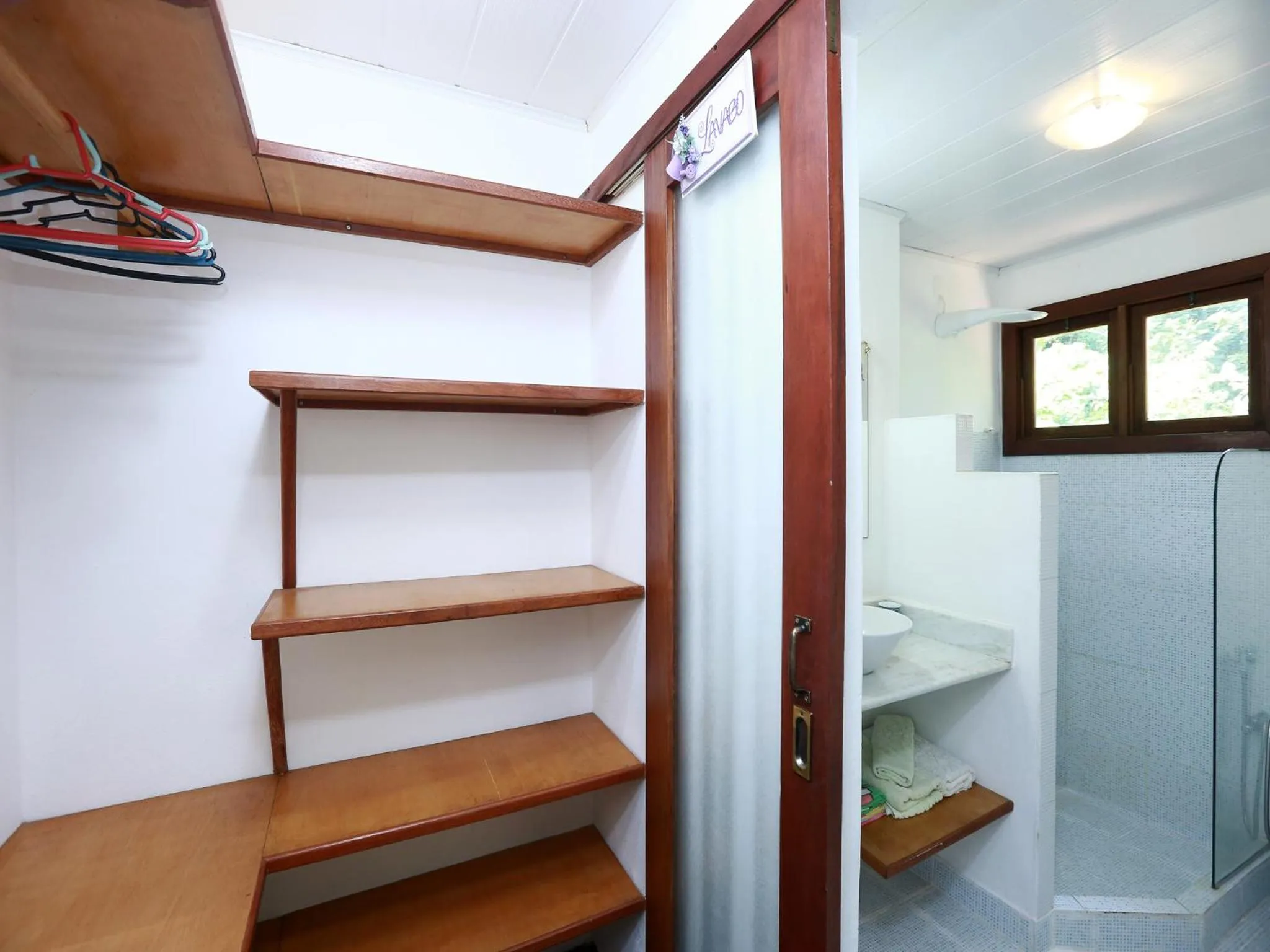 Bathroom in Recanto dos Pássaros Zen Apartamentos em meio de Natureza