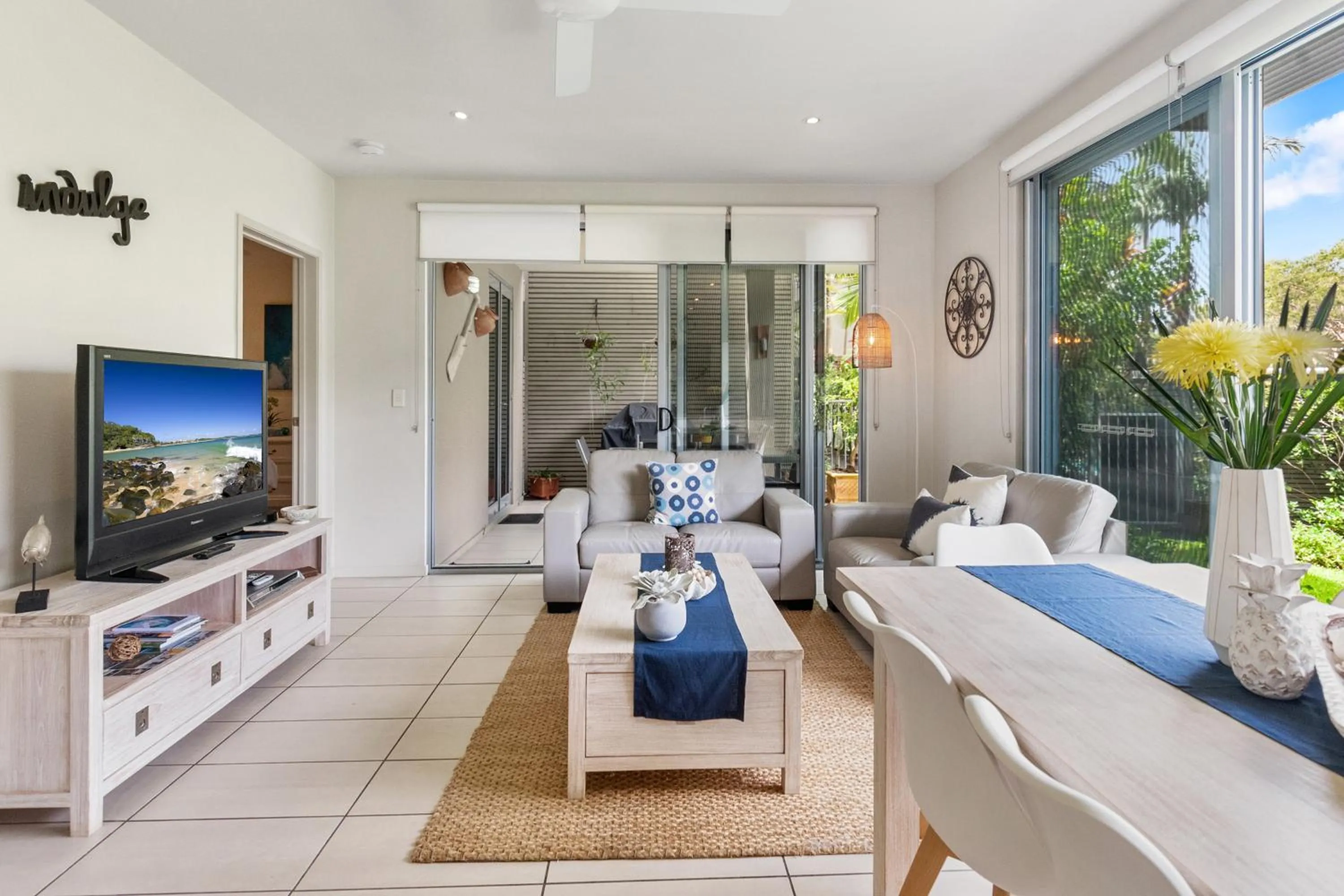 Living room in Metzo Noosa Resort