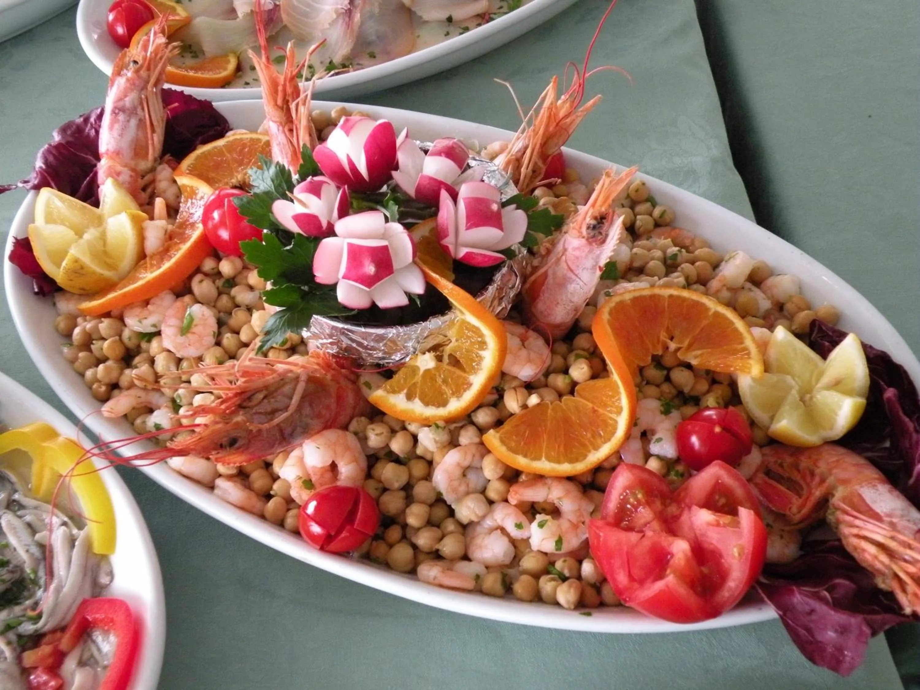 Food in Hotel Piccadilly