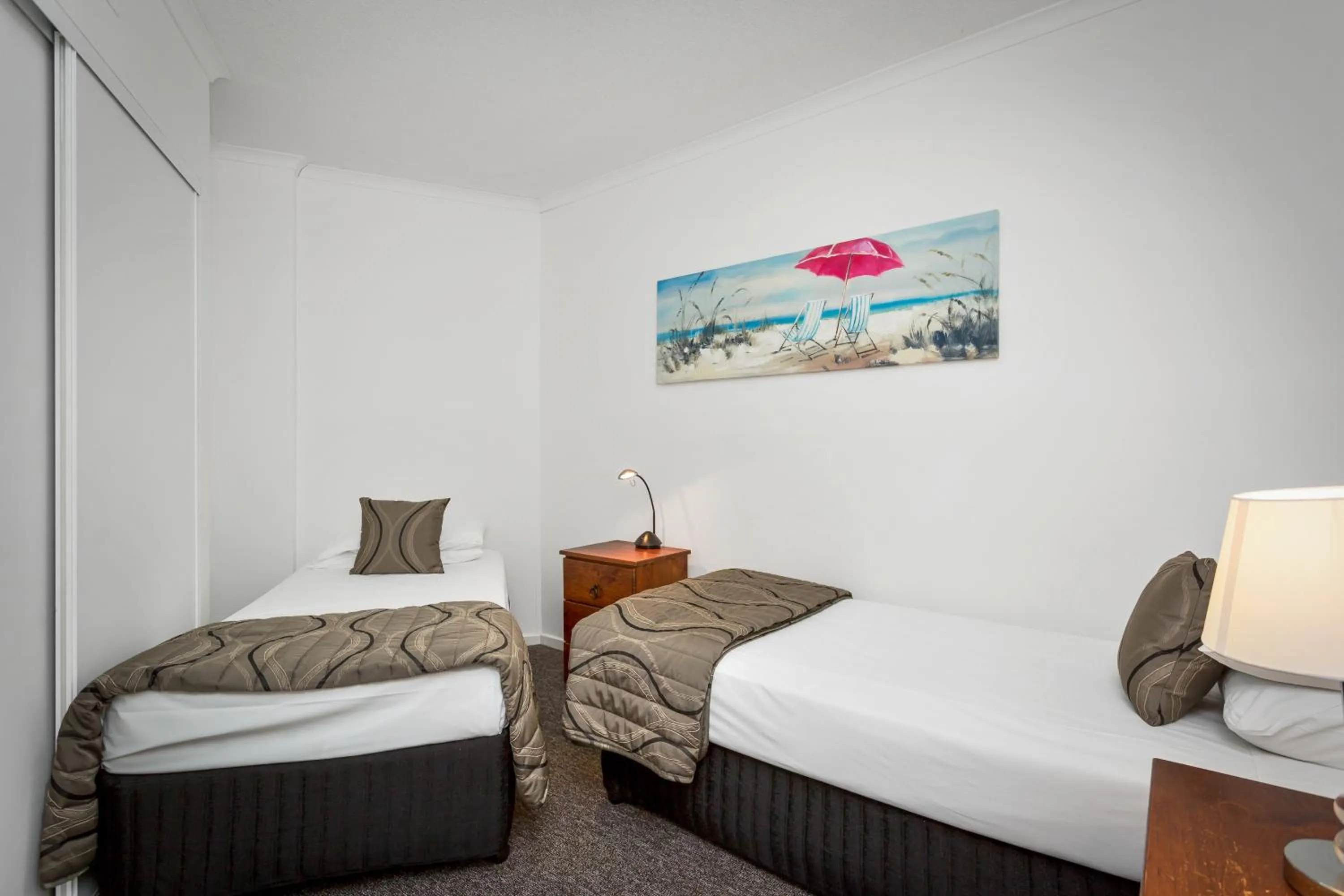 Bed in Kirra Beach Apartments