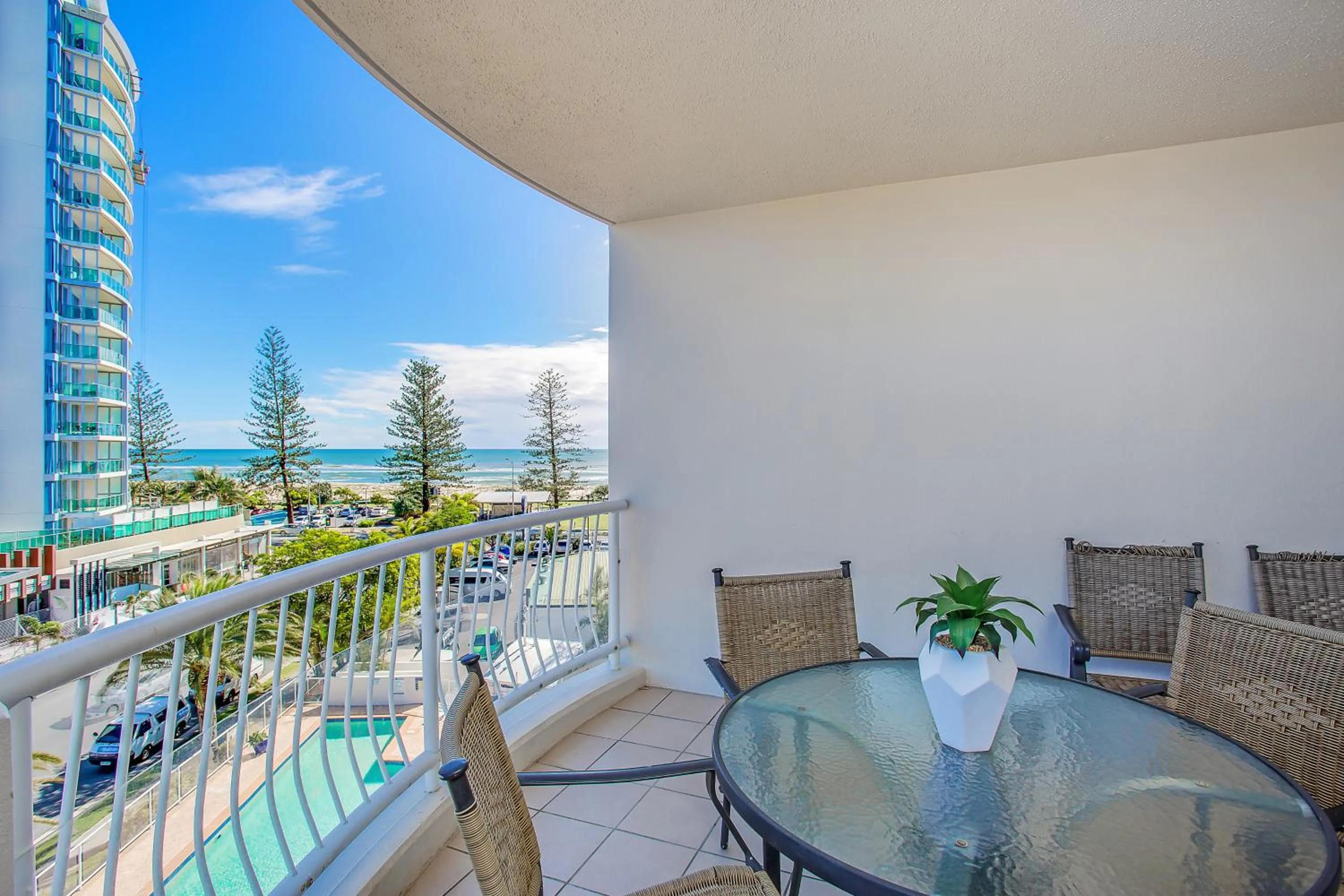 Balcony/Terrace in Kirra Beach Apartments