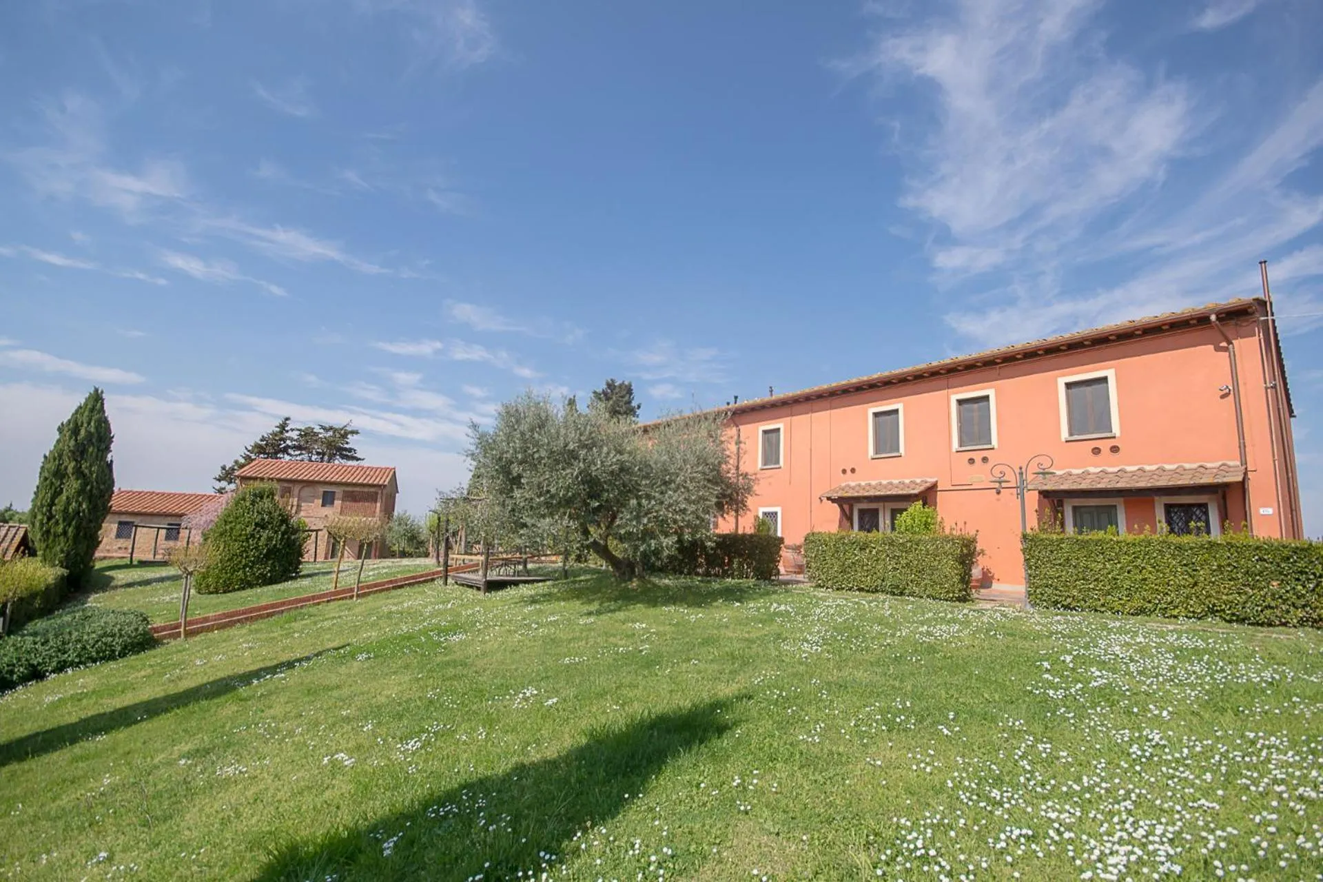 Garden in Castellare Di Tonda