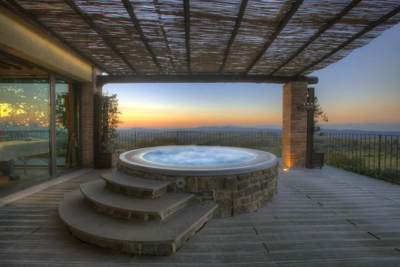 Hot Tub in Castellare Di Tonda