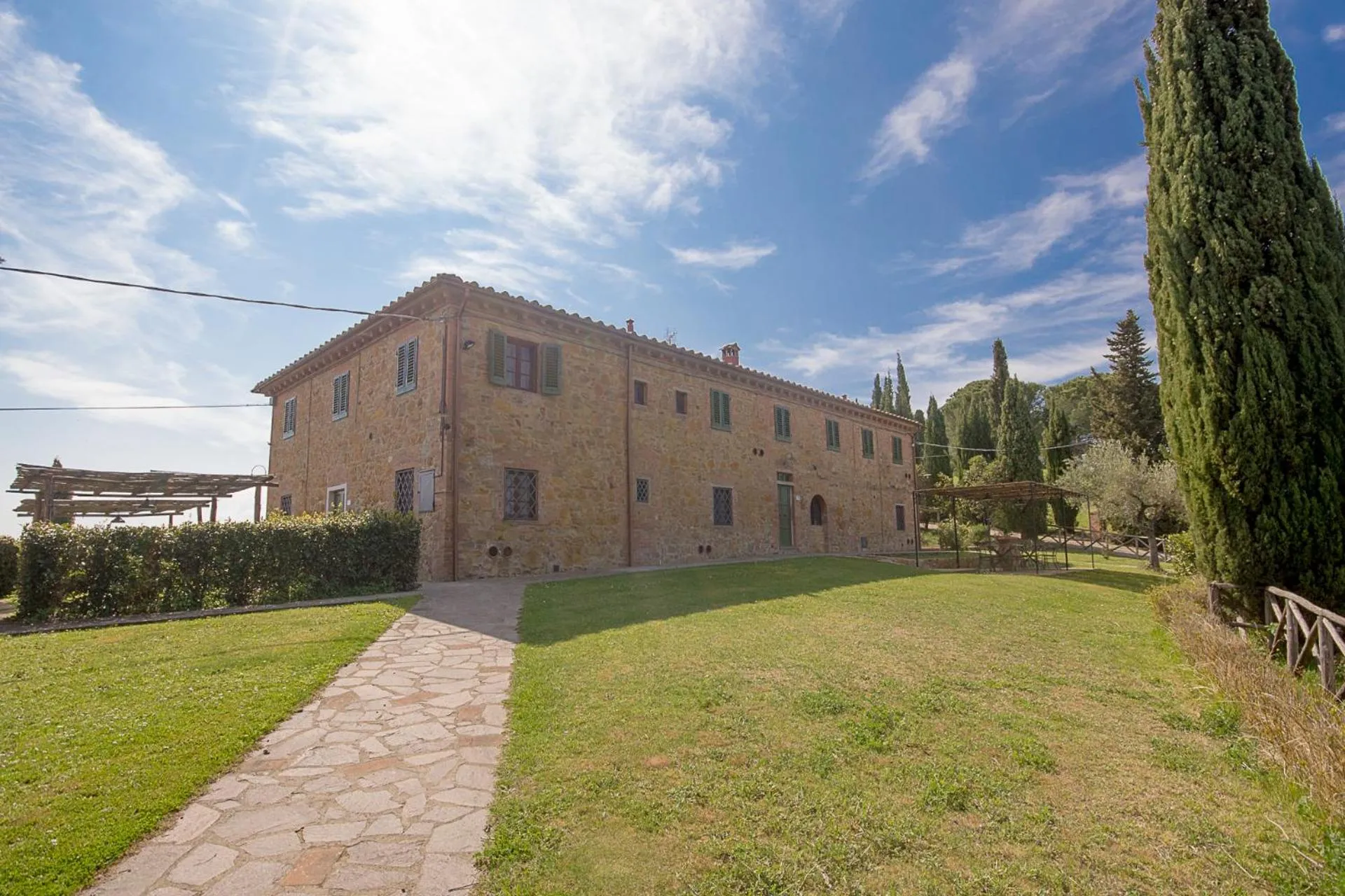 Garden in Castellare Di Tonda