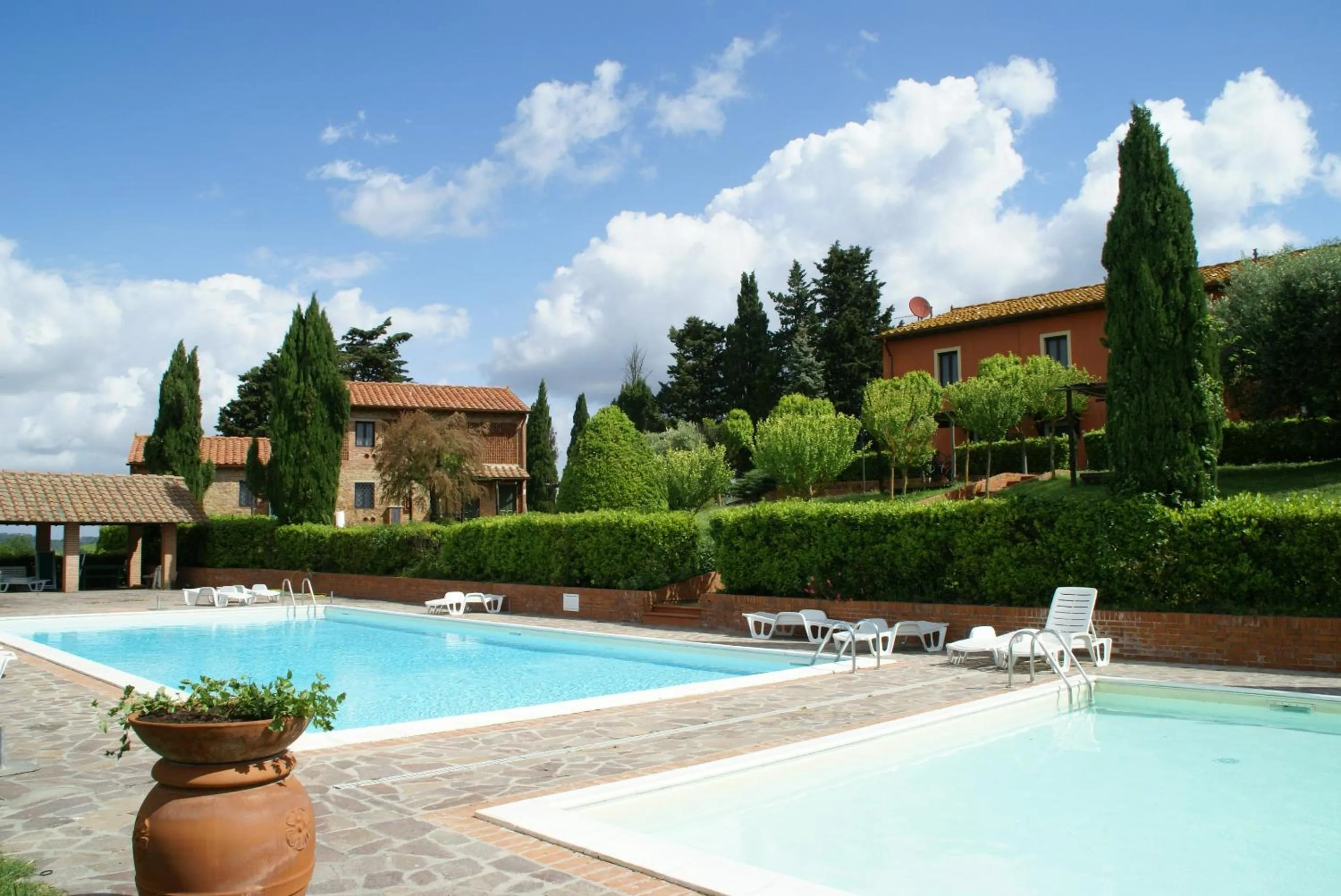 Swimming pool in Castellare Di Tonda