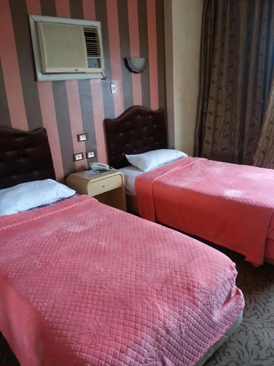 Photo of the whole room in Oasis Hotel Heliopolis