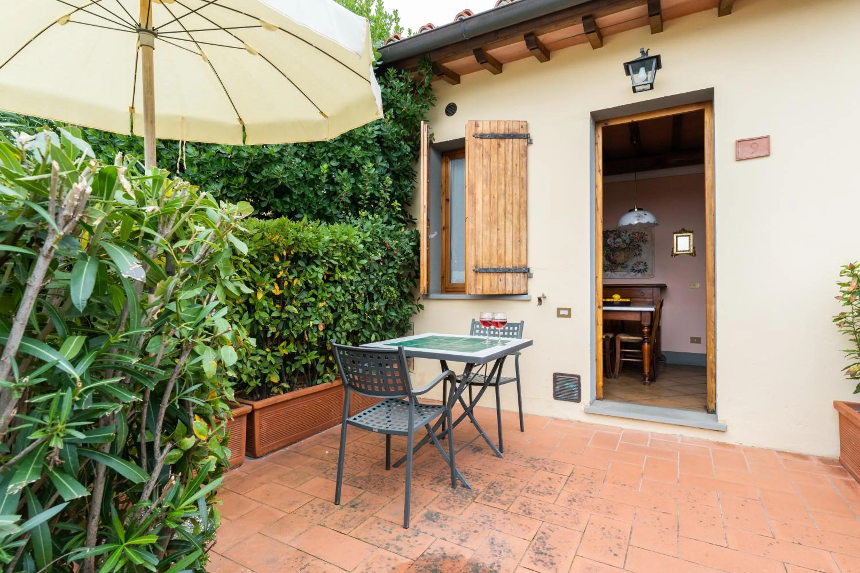 Balcony/Terrace in Agriturismo Vecchio Borgo Di Inalbi