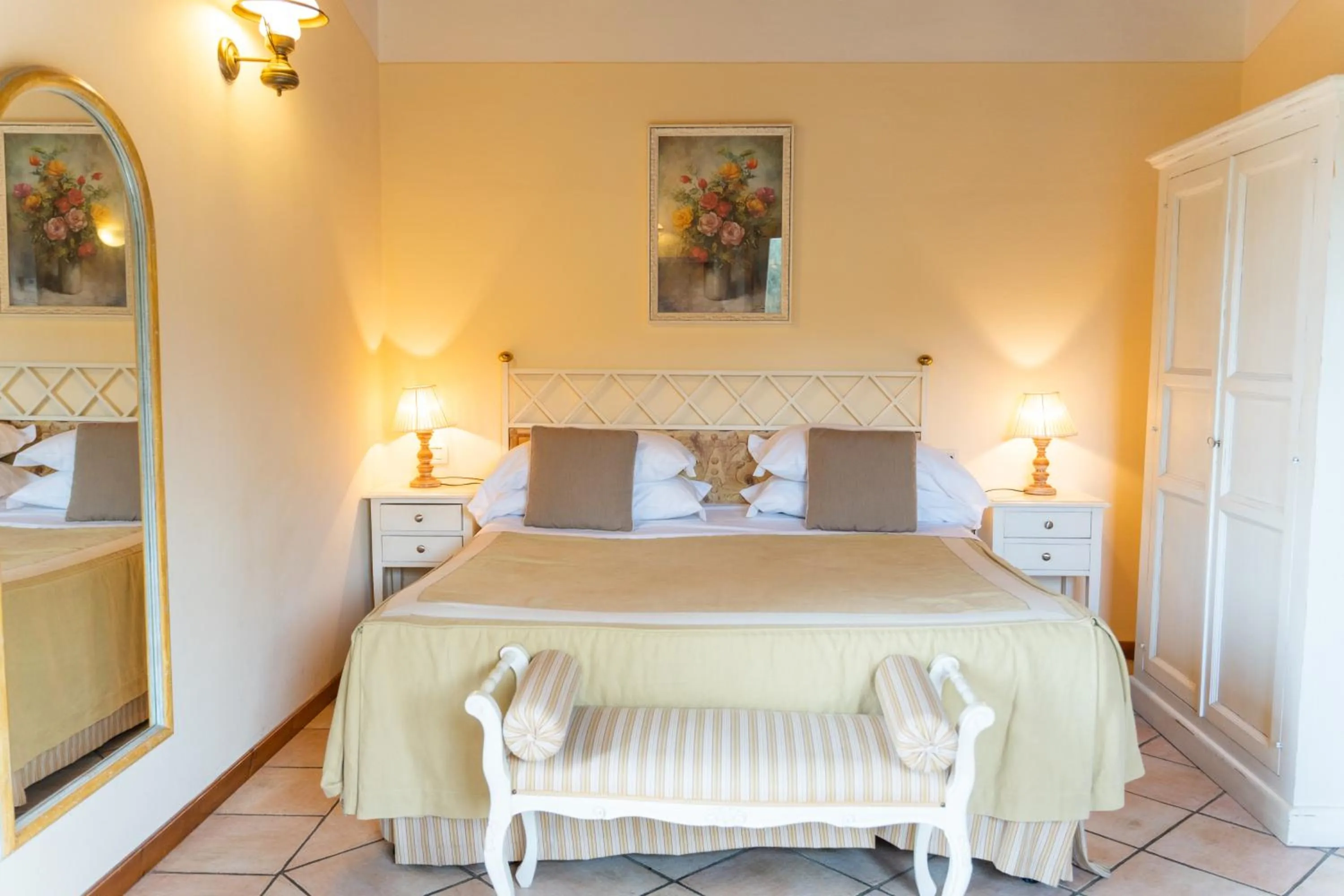 Photo of the whole room, Bed in Agriturismo Vecchio Borgo Di Inalbi