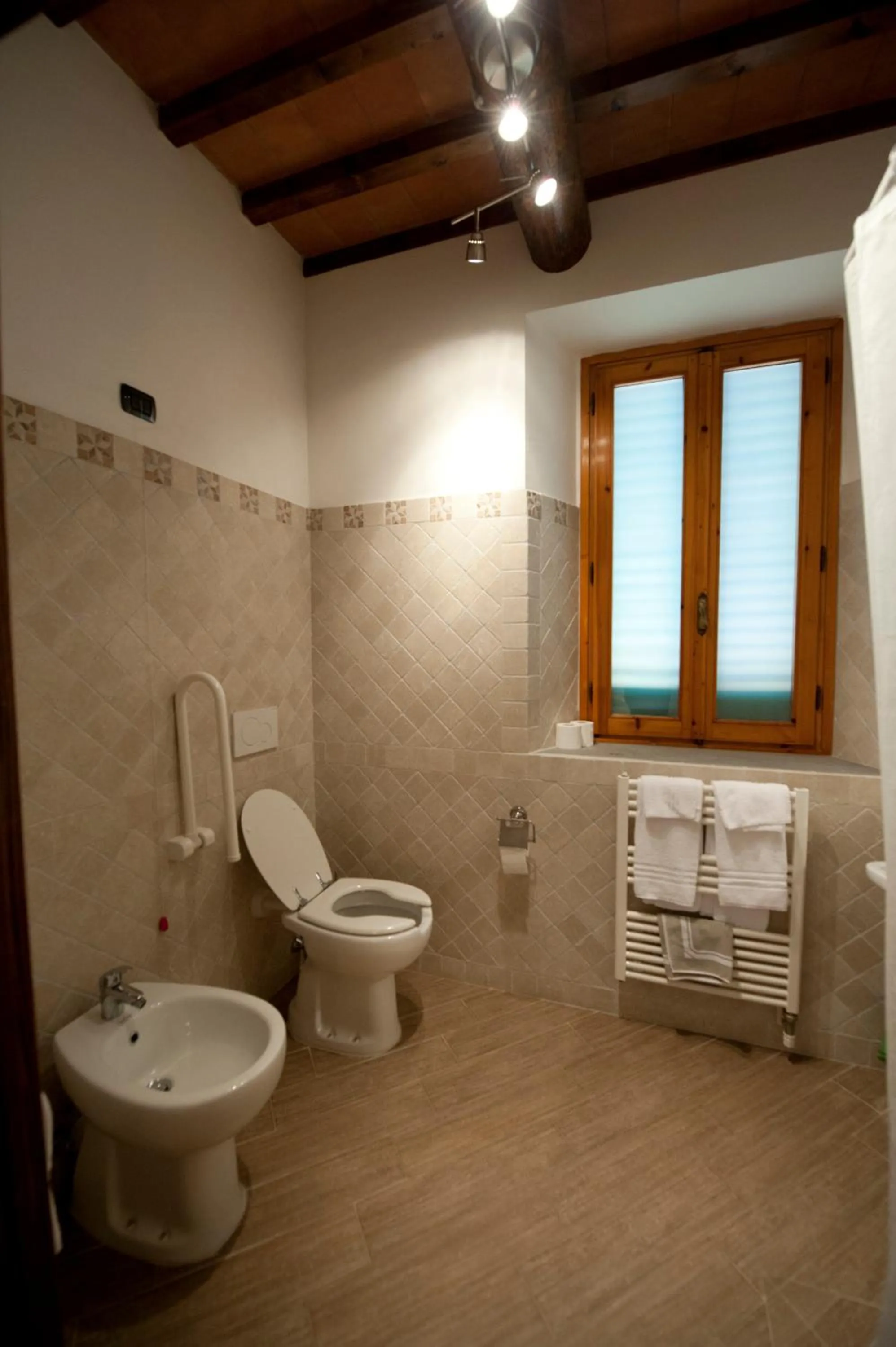 Bathroom in Agriturismo Vecchio Borgo Di Inalbi