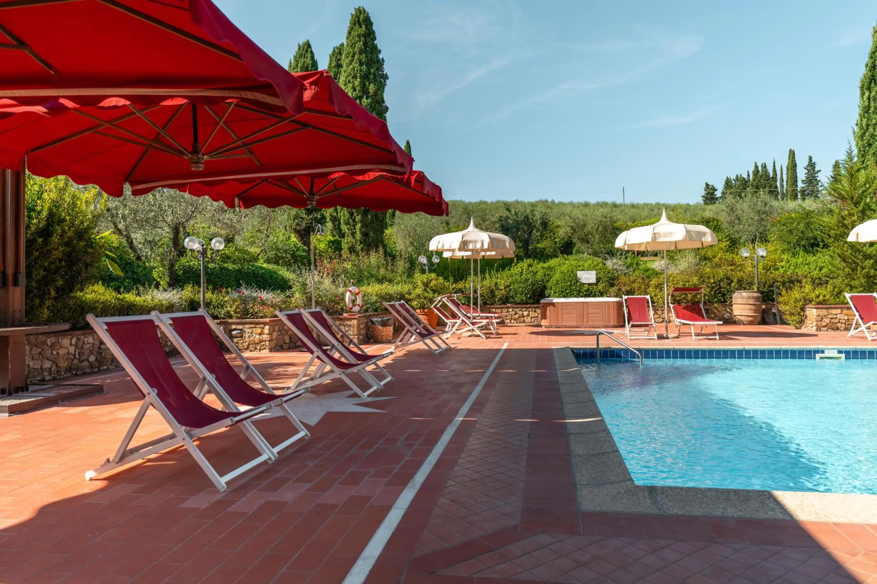 Swimming pool in Agriturismo Vecchio Borgo Di Inalbi
