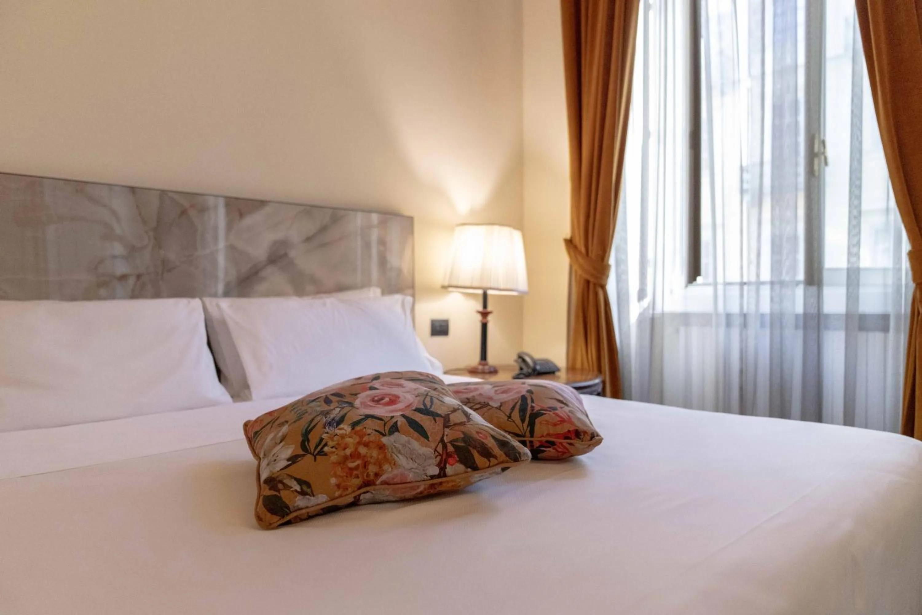 Bed in Hotel Bologna