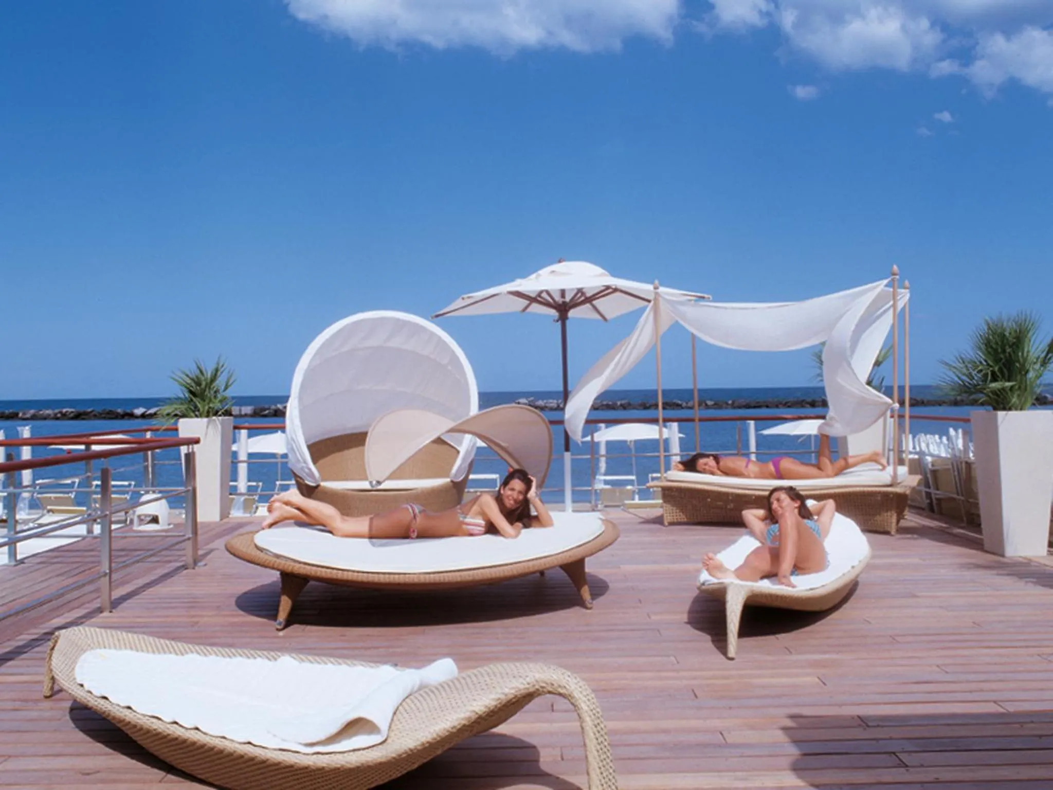 Patio in Vistamare Suite