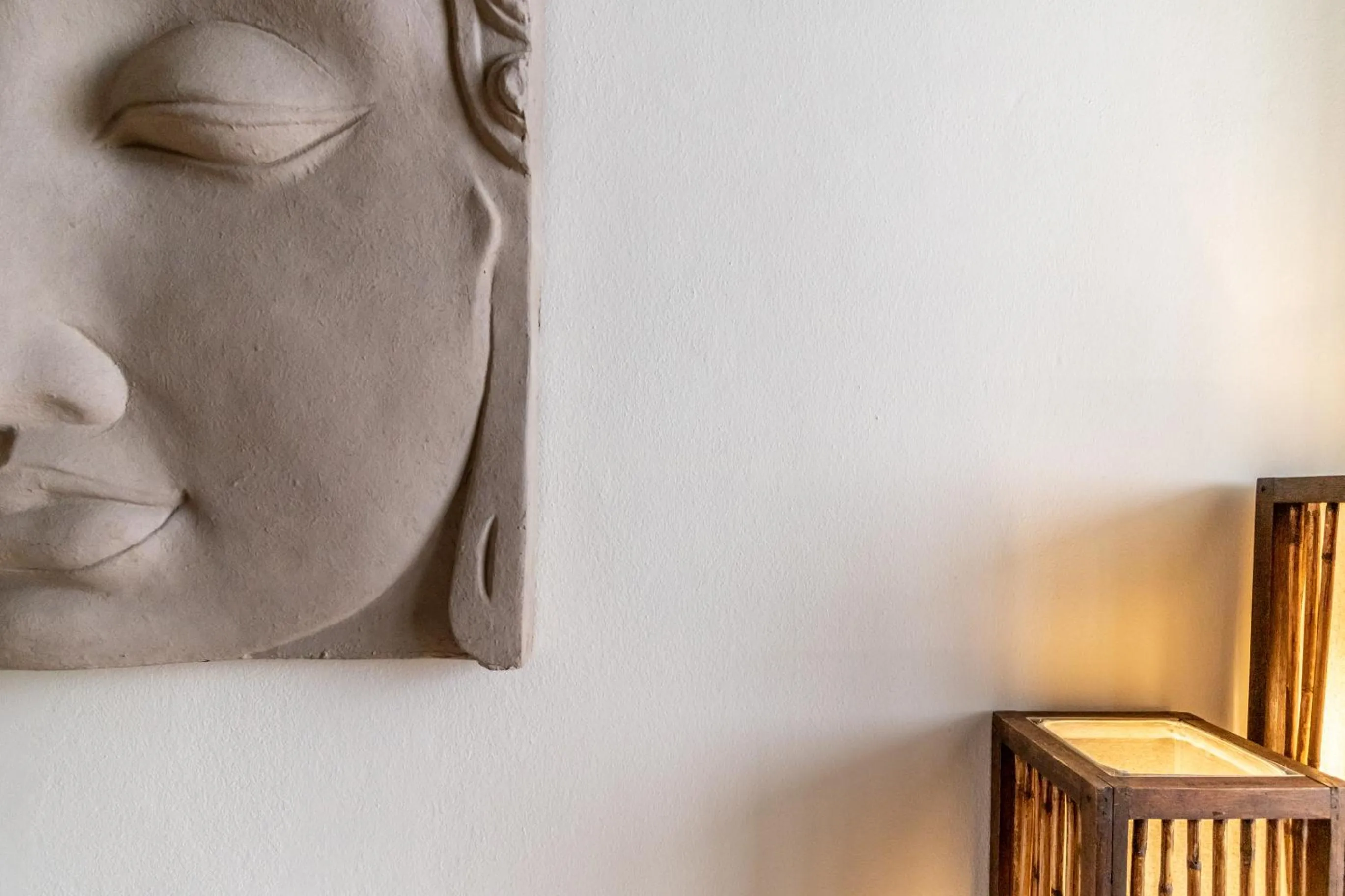 Decorative detail in Vistamare Suite