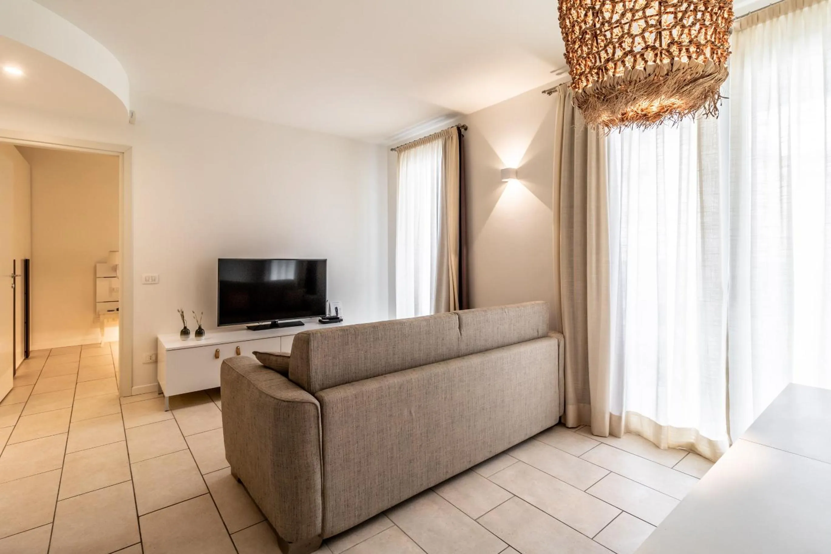 Living room in Vistamare Suite