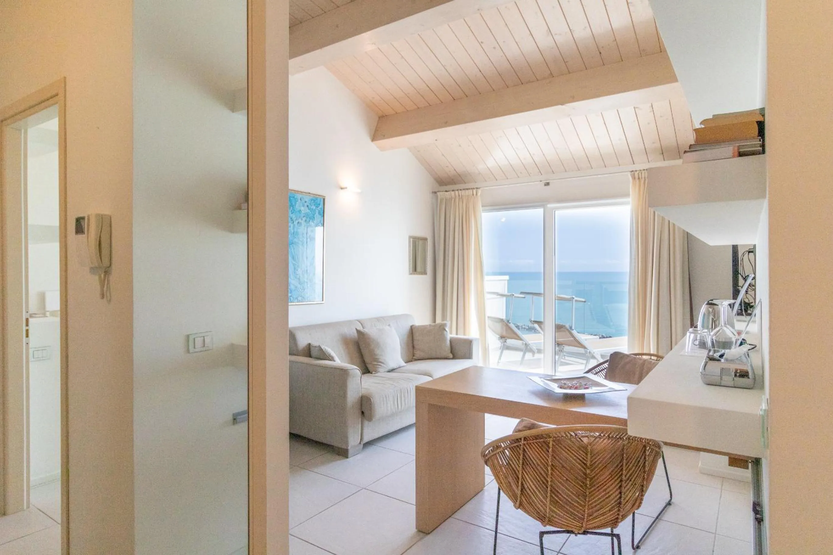 Sea view in Vistamare Suite