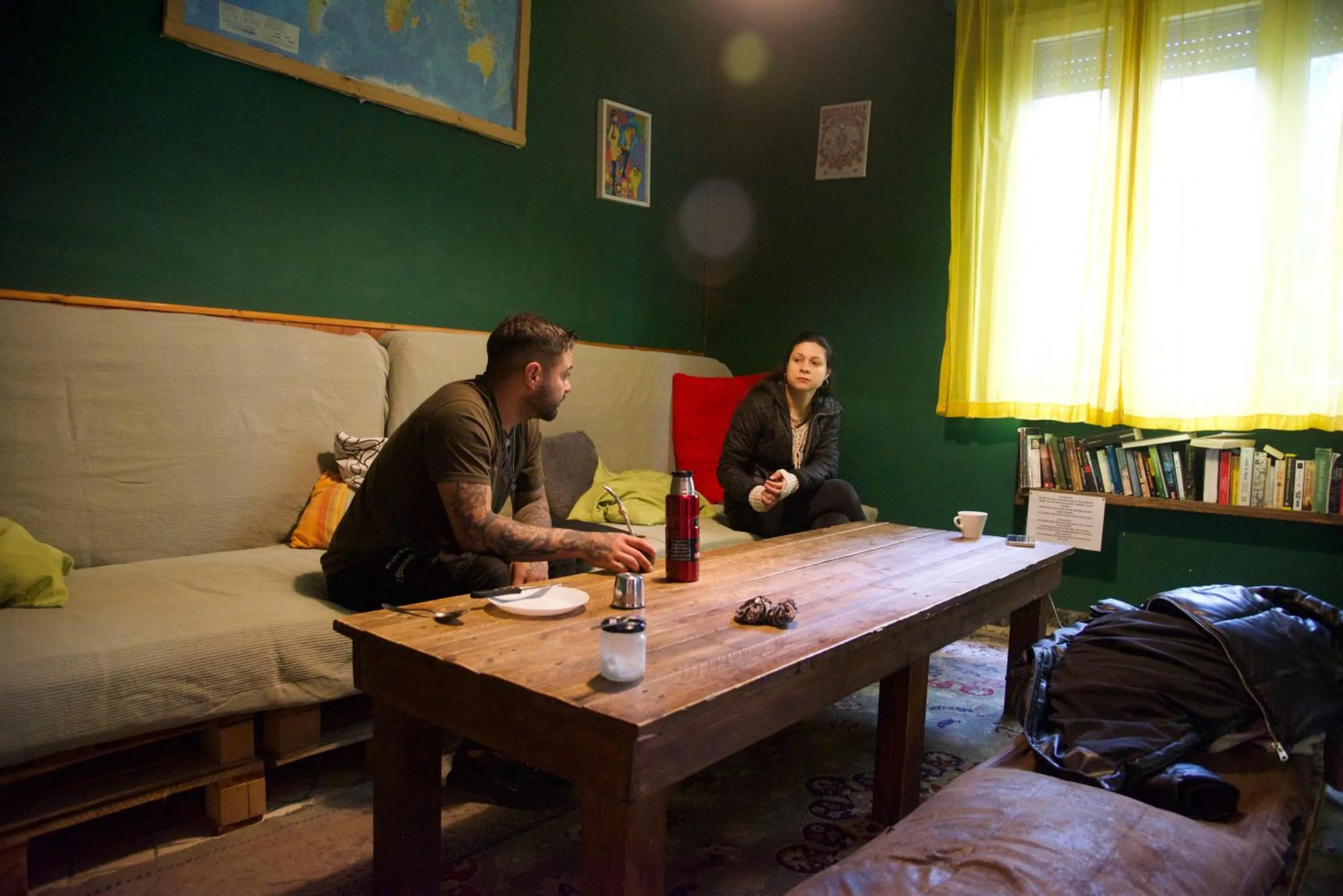 Living room in Sunflower City Student Hostel & Bar