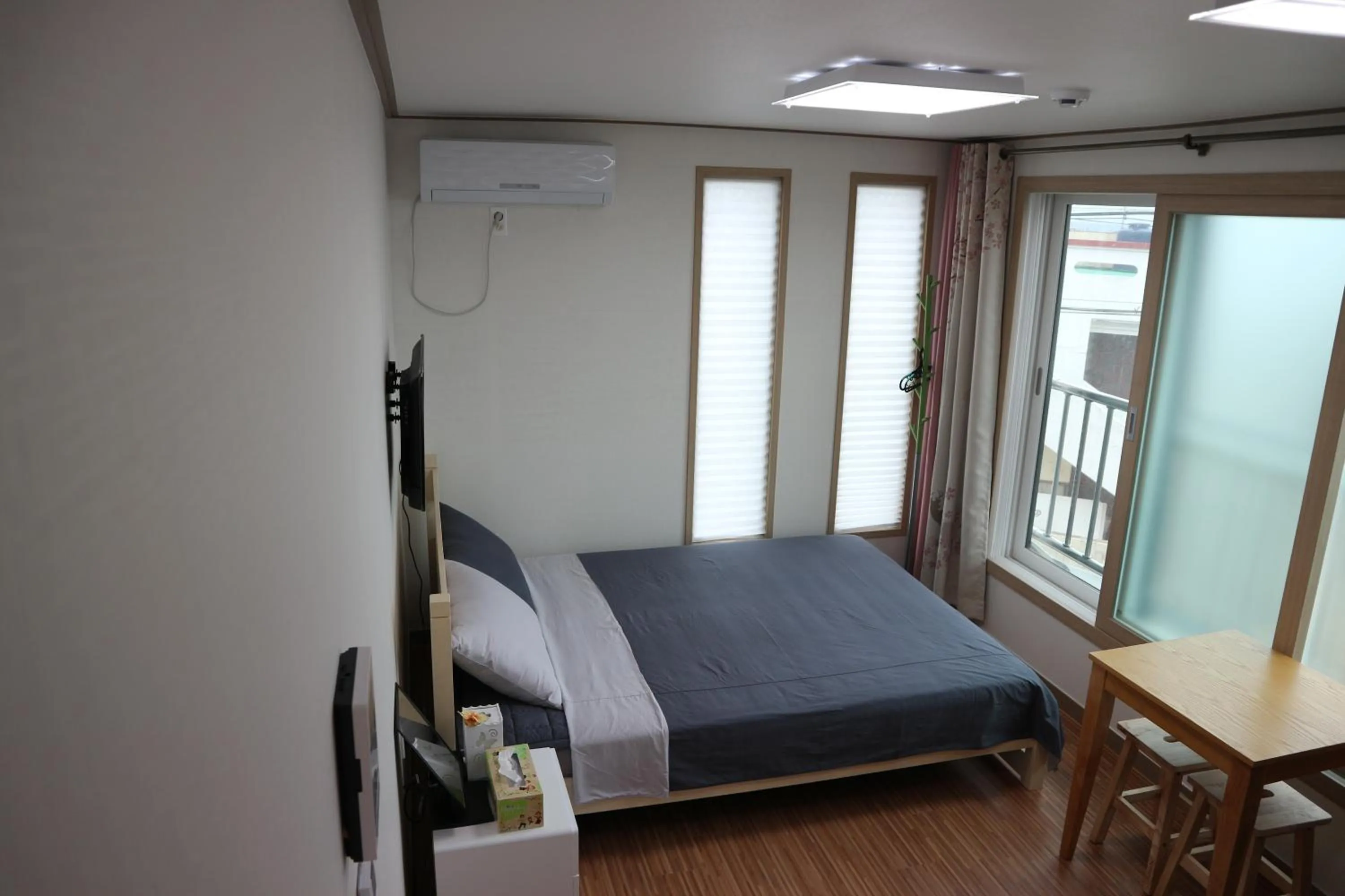 Bed in Blue Island Guesthouse