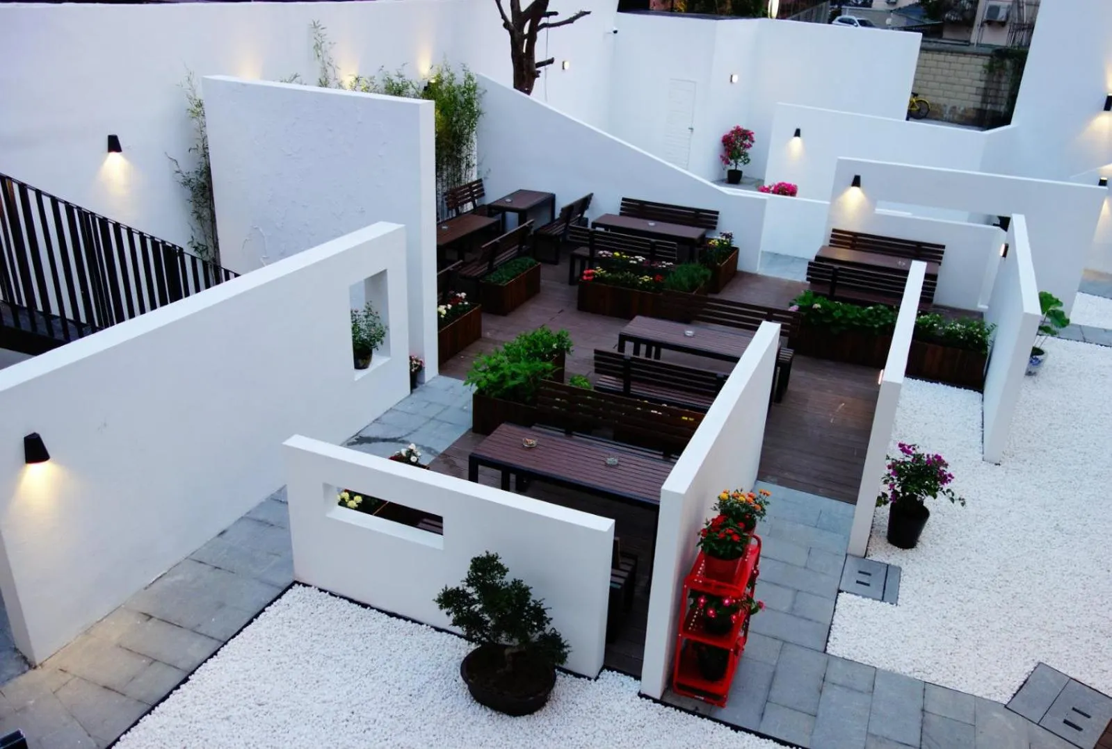 Night in Dayin International Youth Hostel - Oriental Pearl & Lujiazui