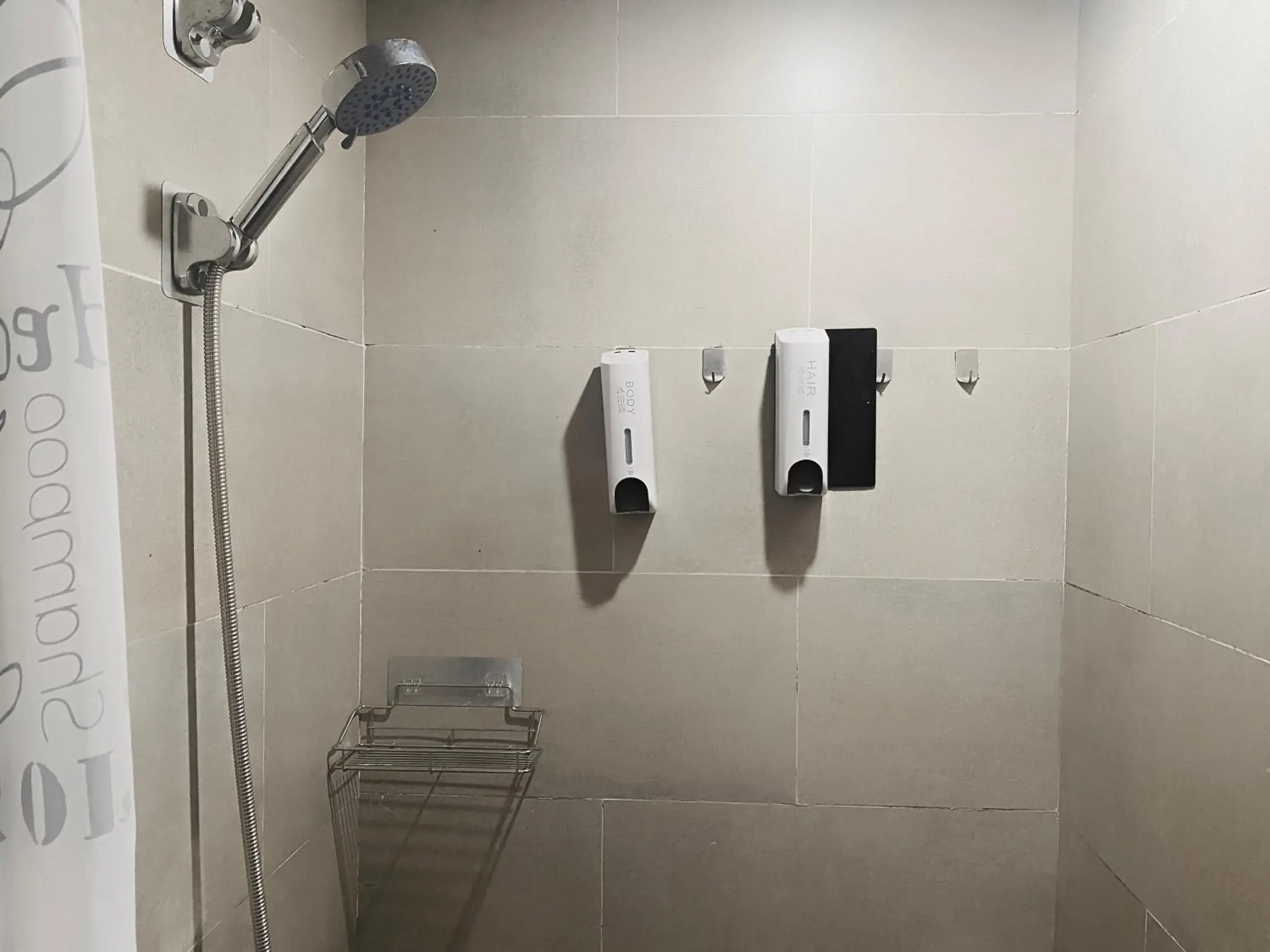 6-Bed Mixed Dormitory Room in Dayin International Youth Hostel - Oriental Pearl & Lujiazui 6-Bed Mixed Dormitory Room in Dayin International Youth Hostel - Oriental Pearl & Lujiazui