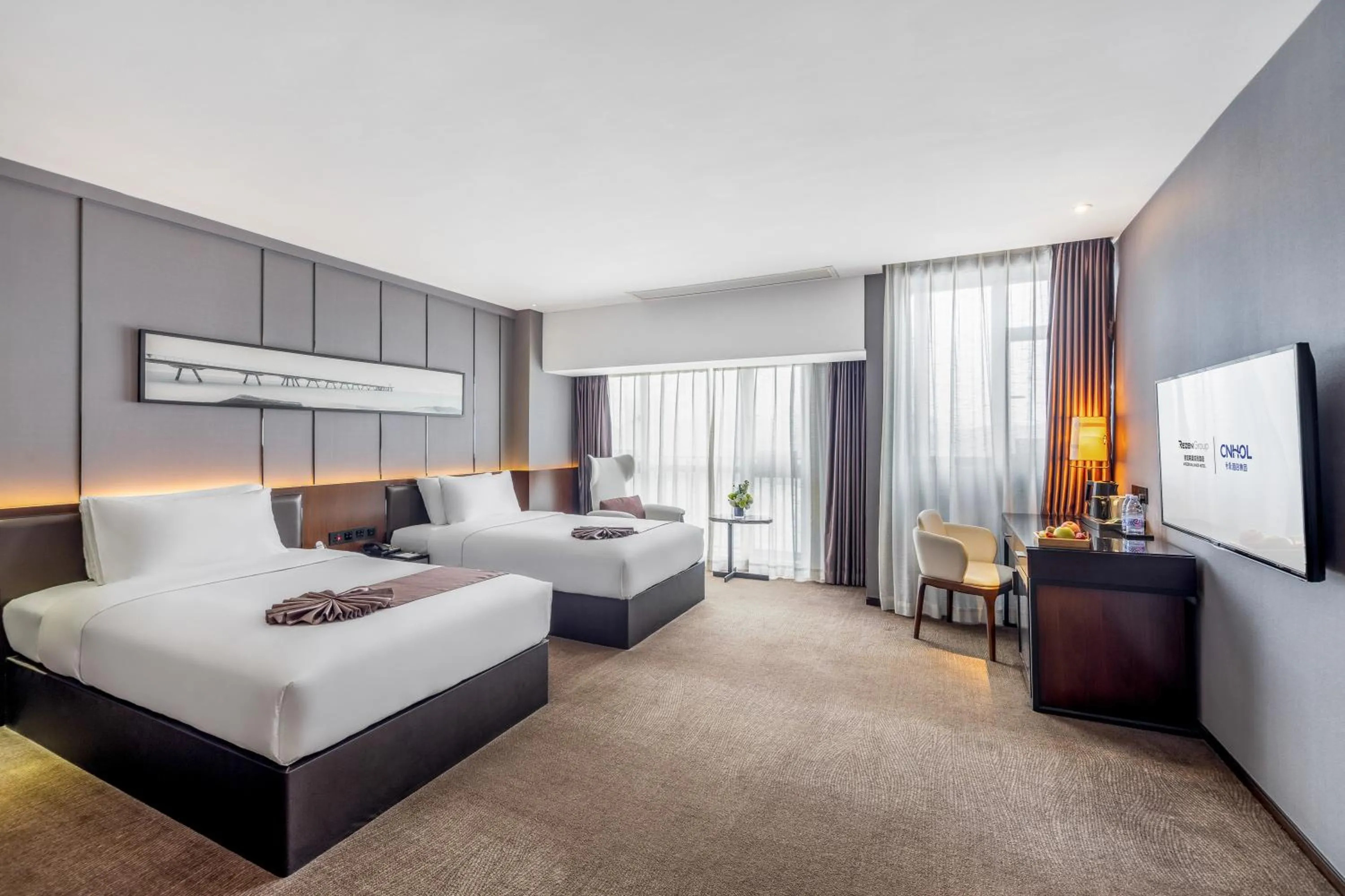 Photo of the whole room, Bed in Zhonghao International Hotel