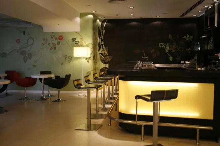 Lounge or bar in King Solomon Hotel