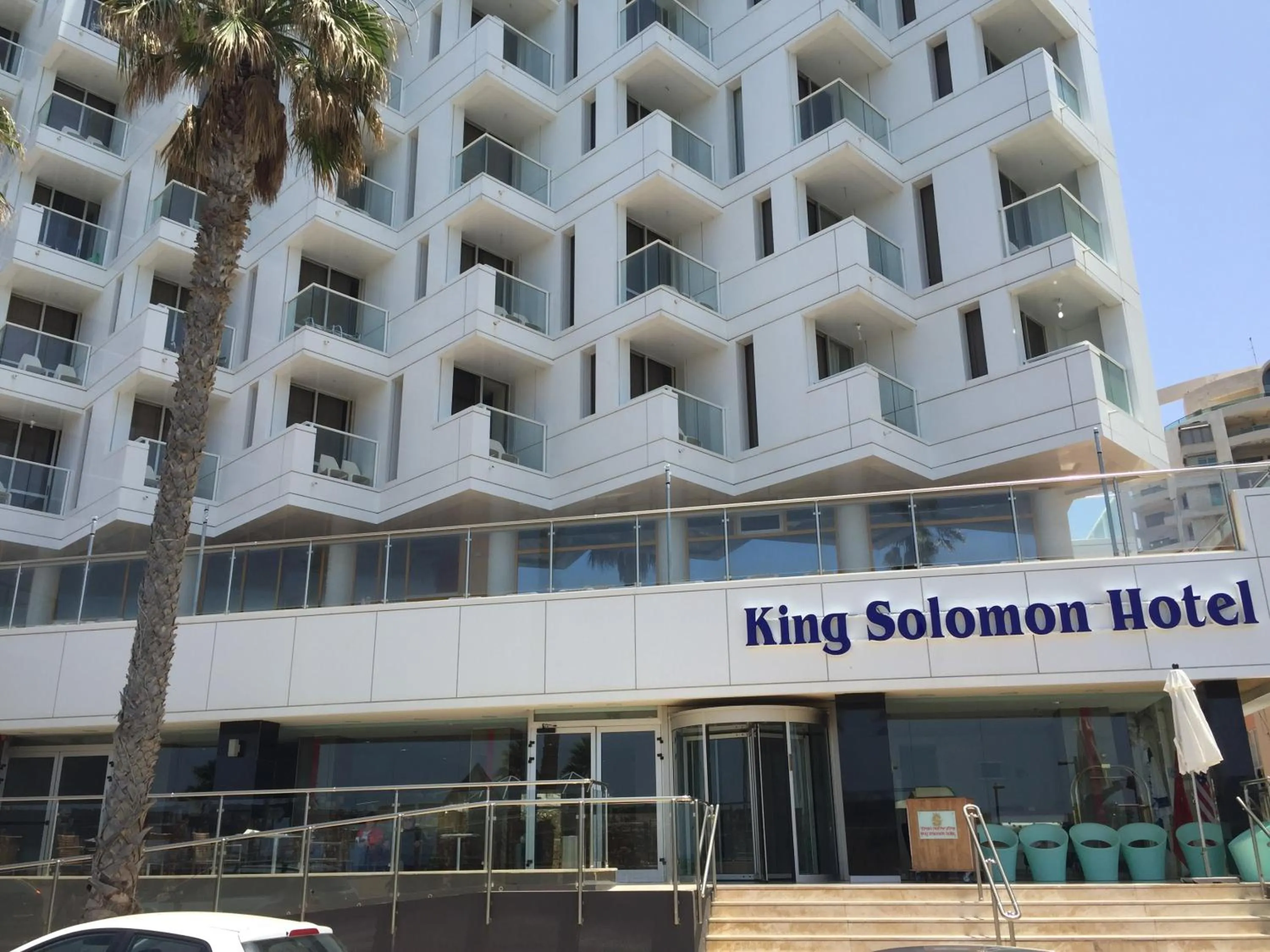 Facade/entrance in King Solomon Hotel