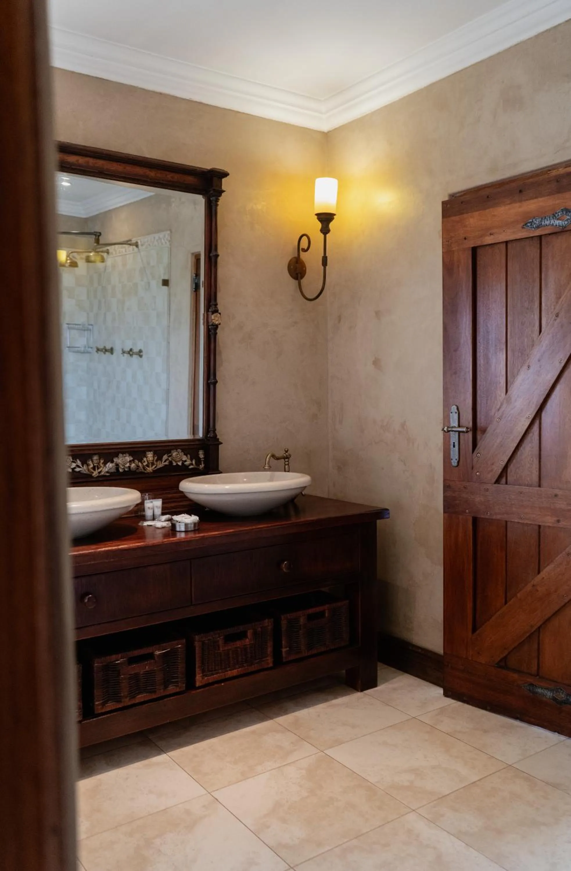 Bathroom in Afrique Boutique Ruimsig