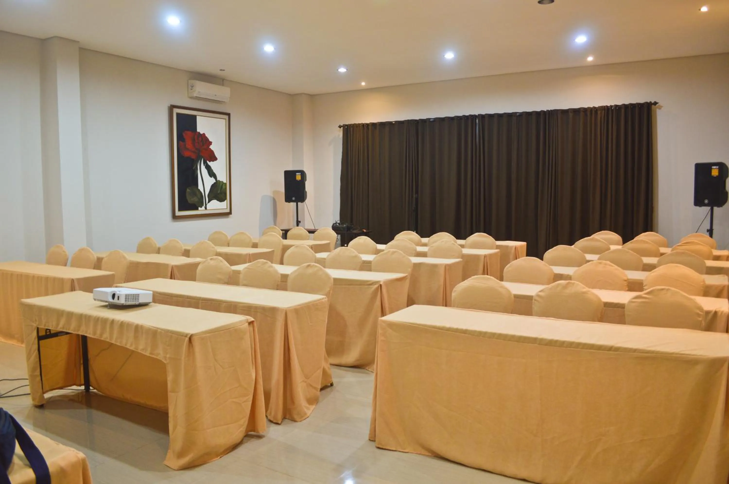 The Cabin Tanjung Hotel Wonosobo