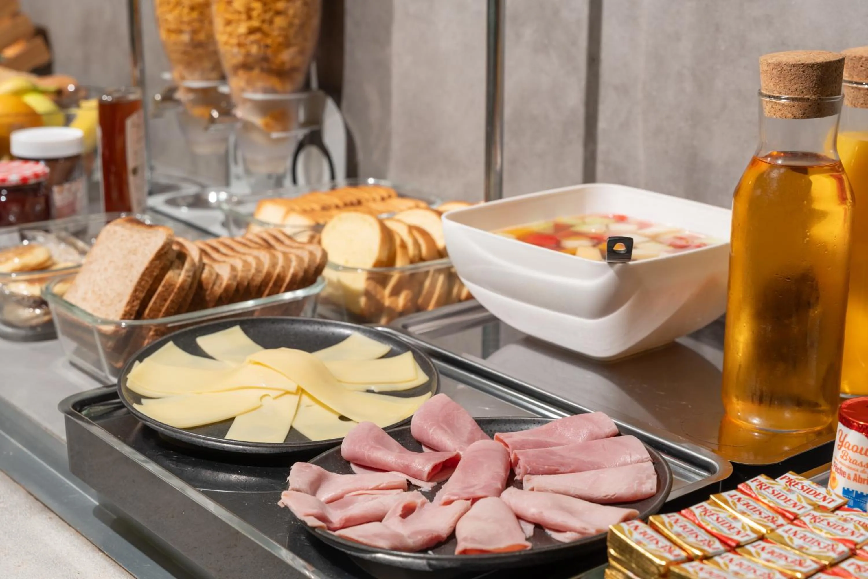 Breakfast in ibis budget Le Mans Centre