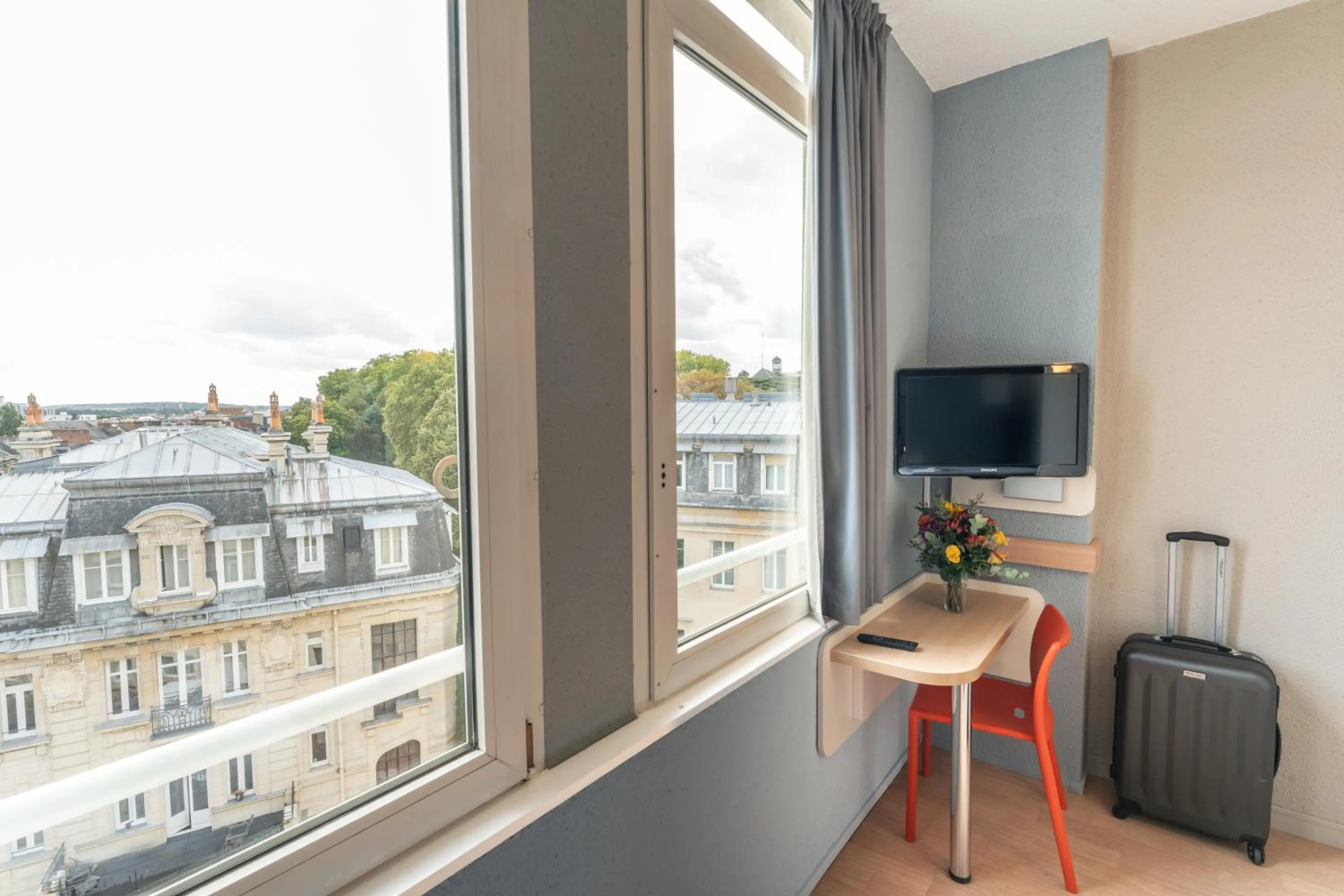 View (from property/room) in ibis budget Le Mans Centre