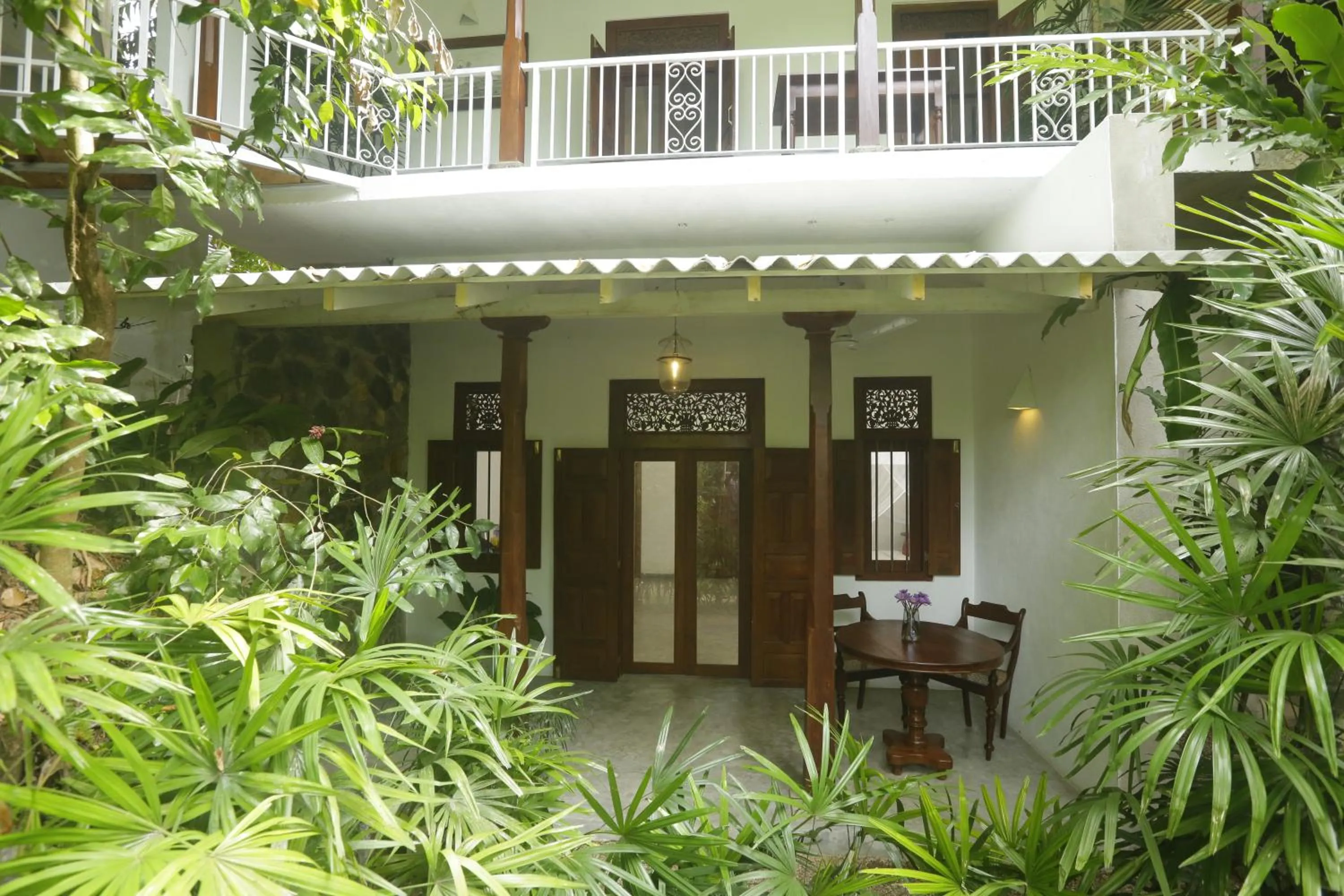 Patio in Ceylon Olive Galle