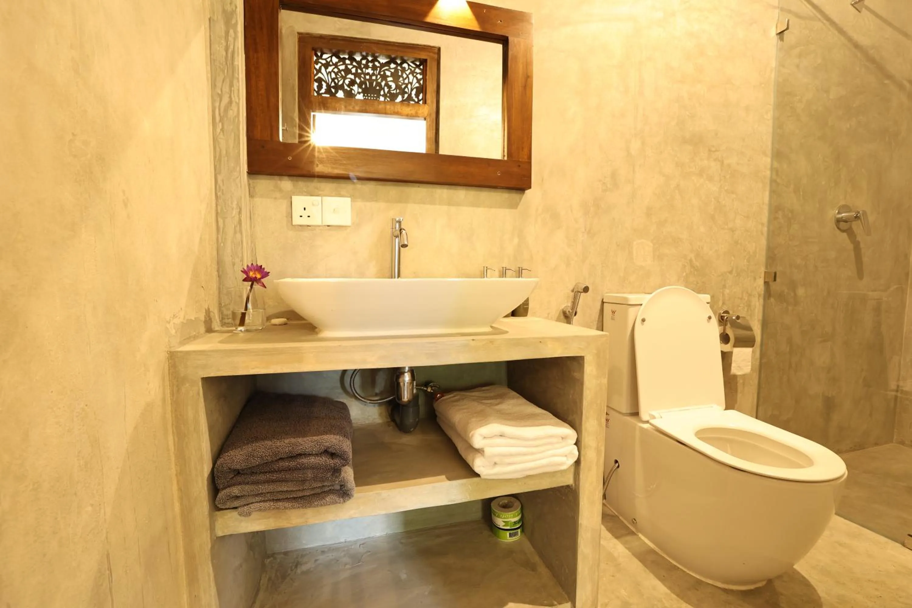 Bathroom in Ceylon Olive Galle