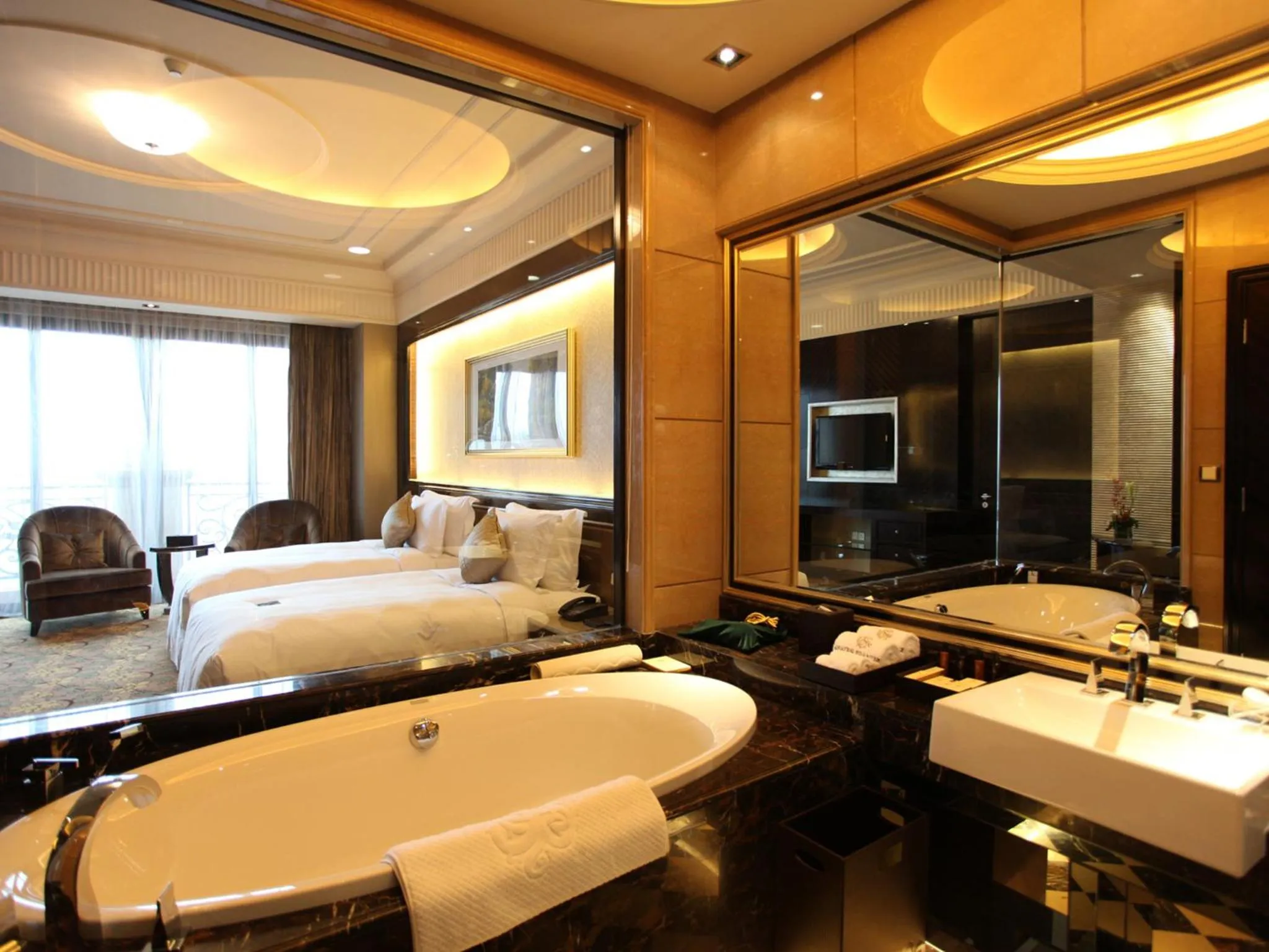 Bathroom, Bed in Chateau Star River Pudong Shanghai