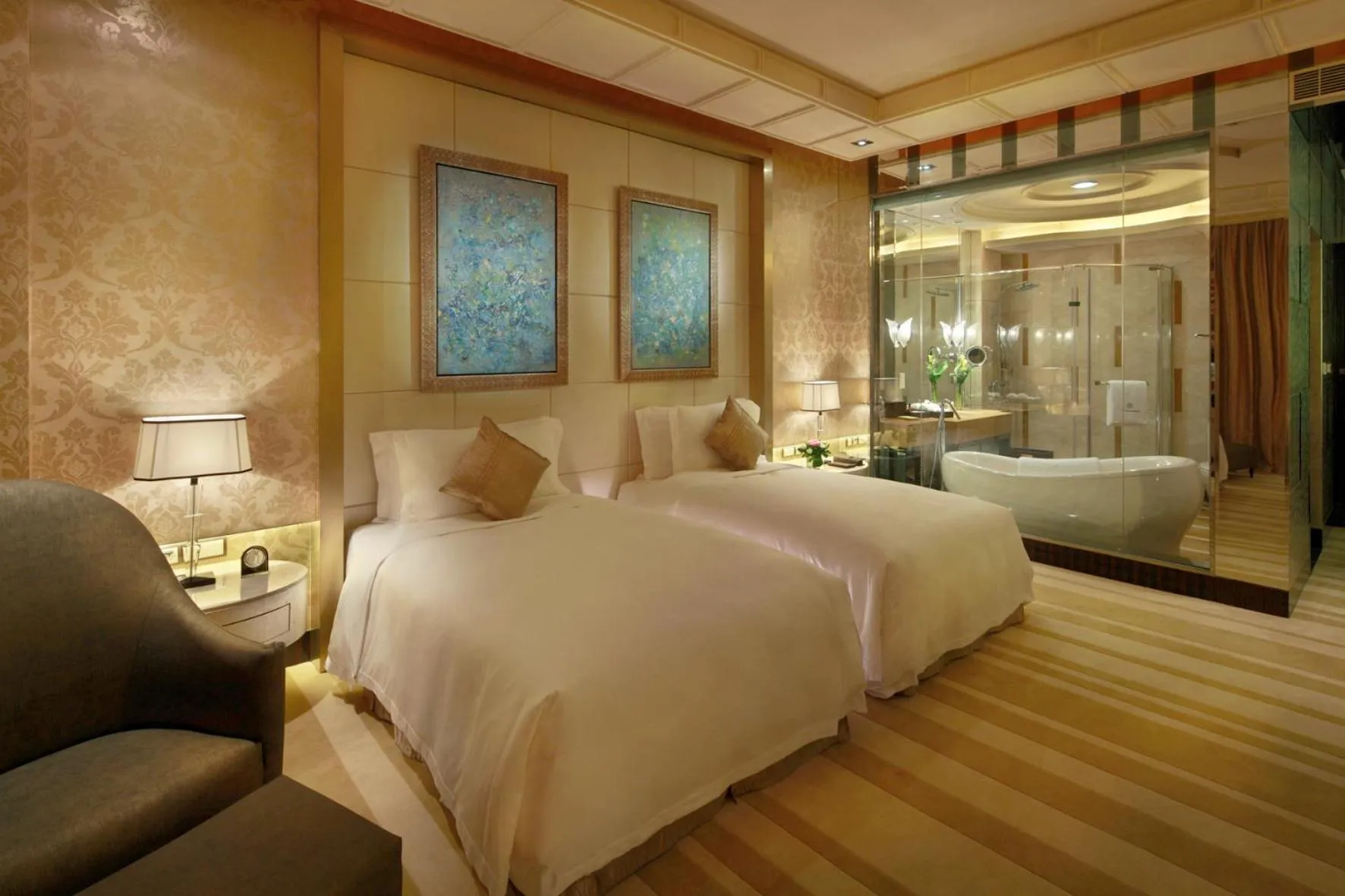 bunk bed, Bed in Chateau Star River Pudong Shanghai