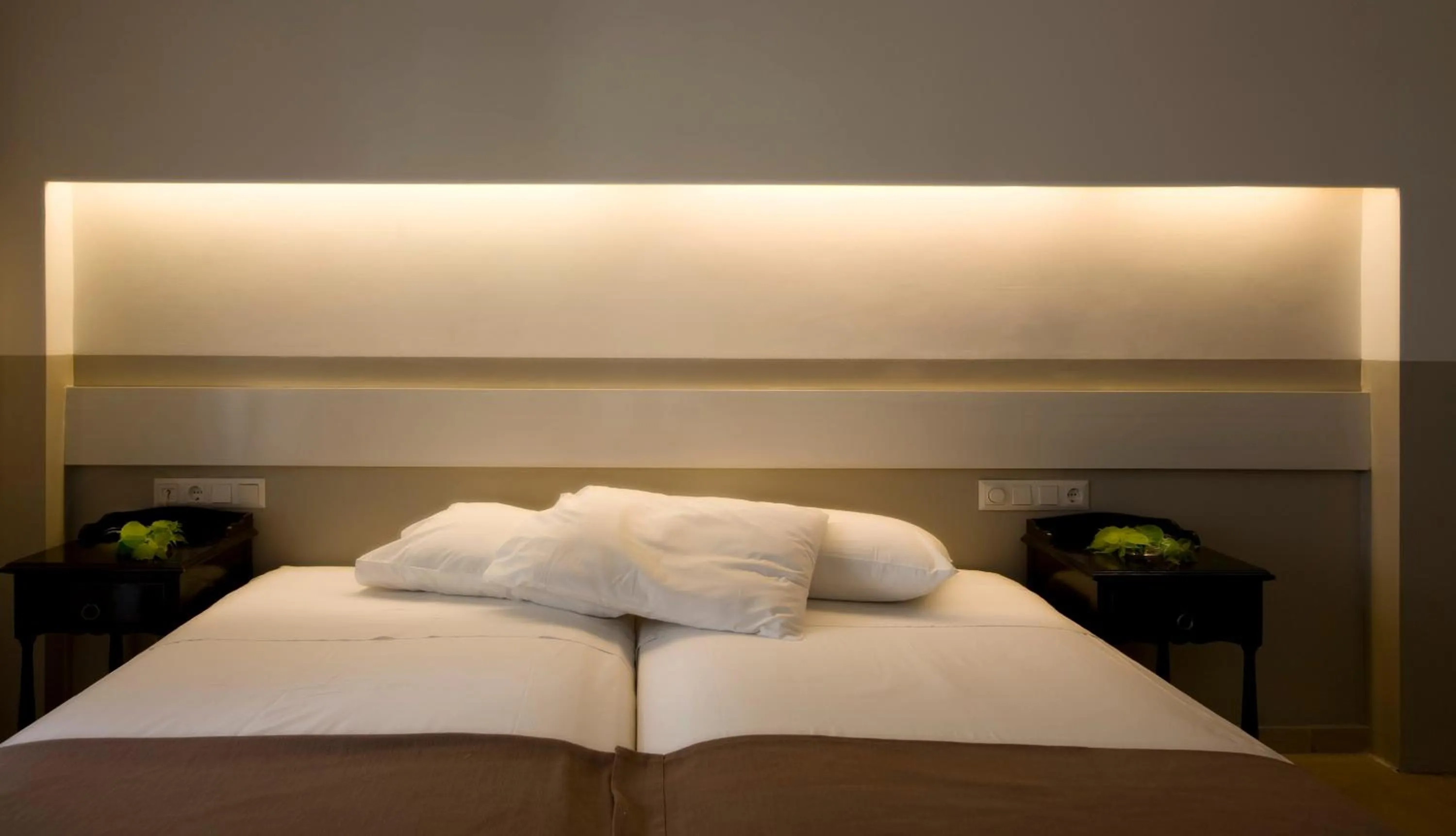 Bed in Kamari Beach Hotel