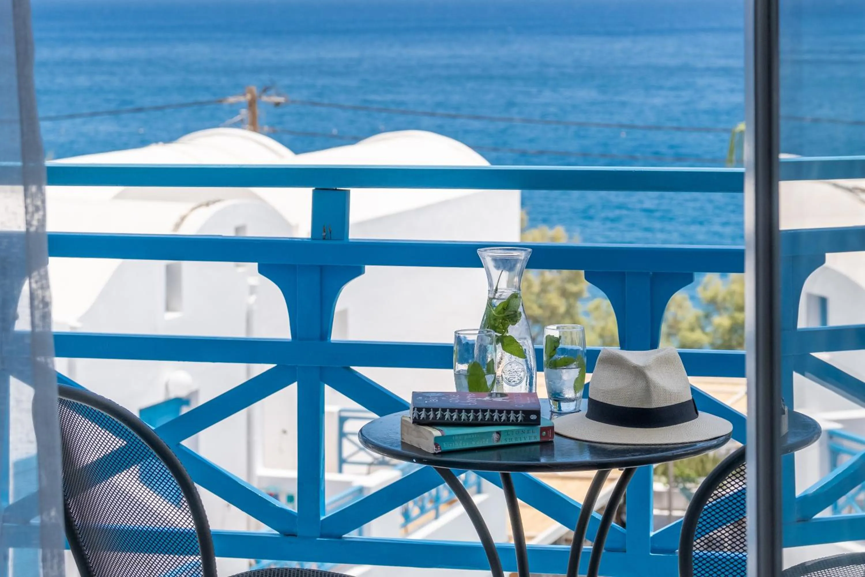 Day in Kamari Beach Hotel